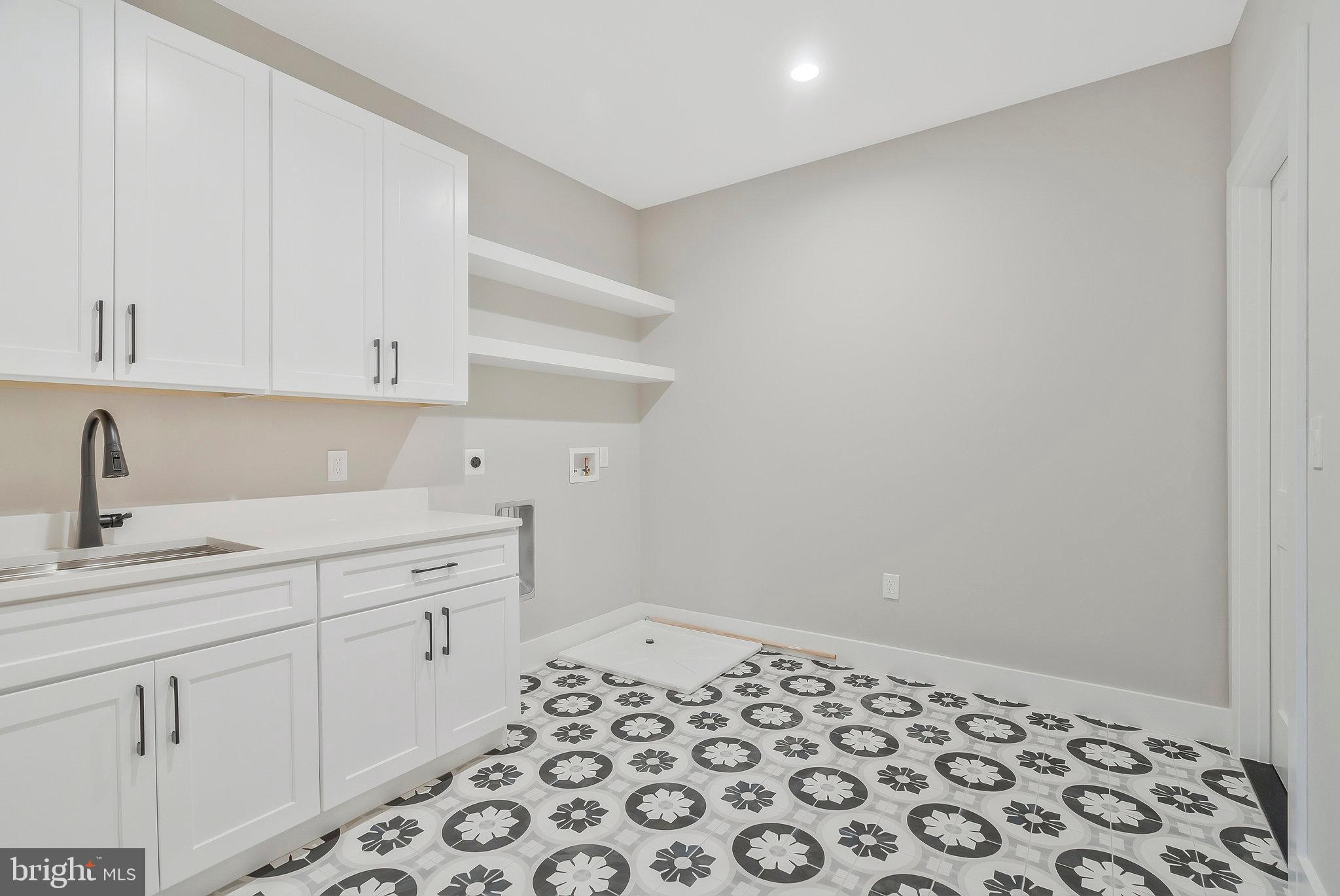 FOXHALL - Residential