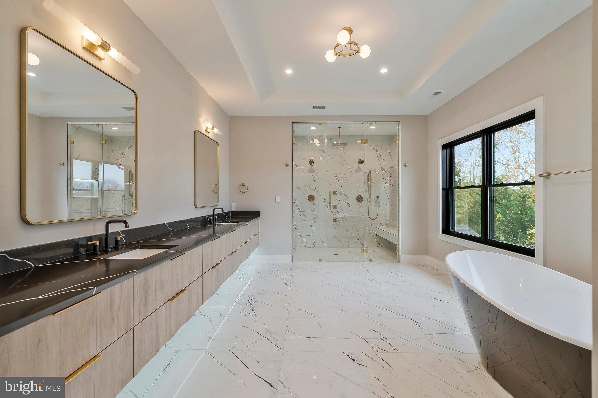 FOXHALL - Residential