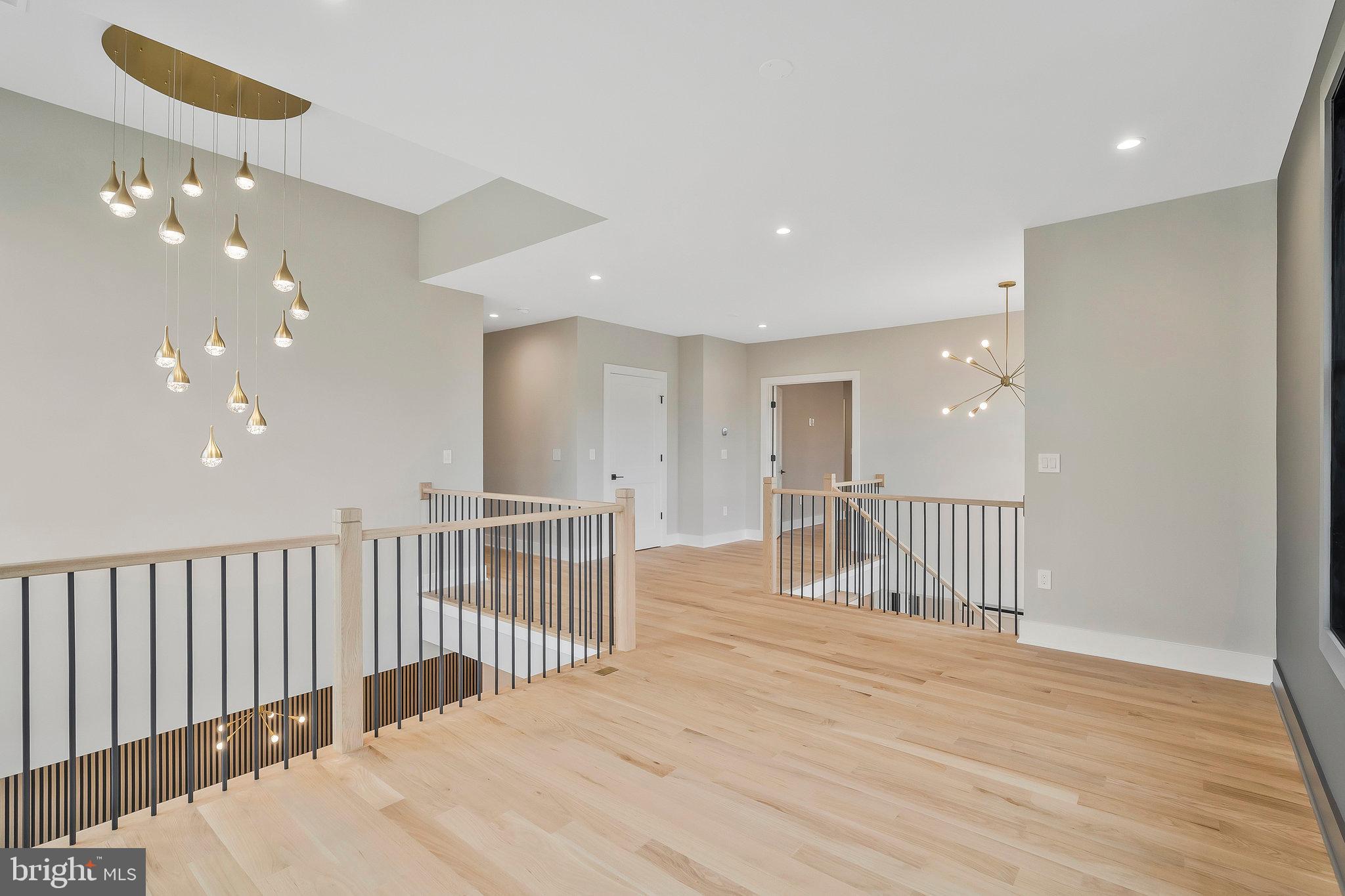 FOXHALL - Residential