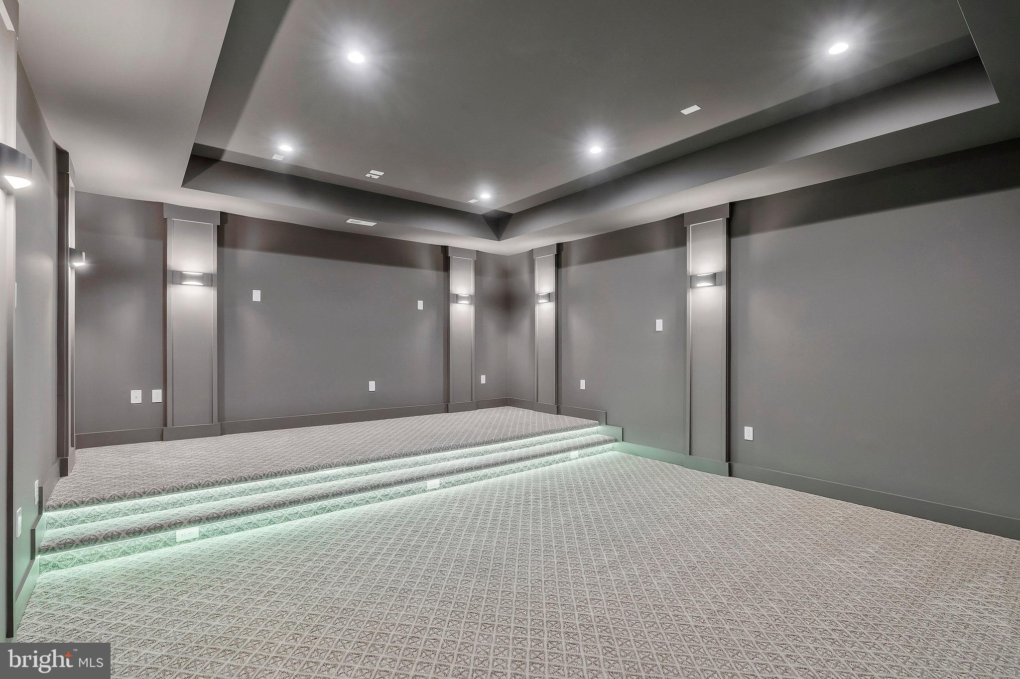 FOXHALL - Residential