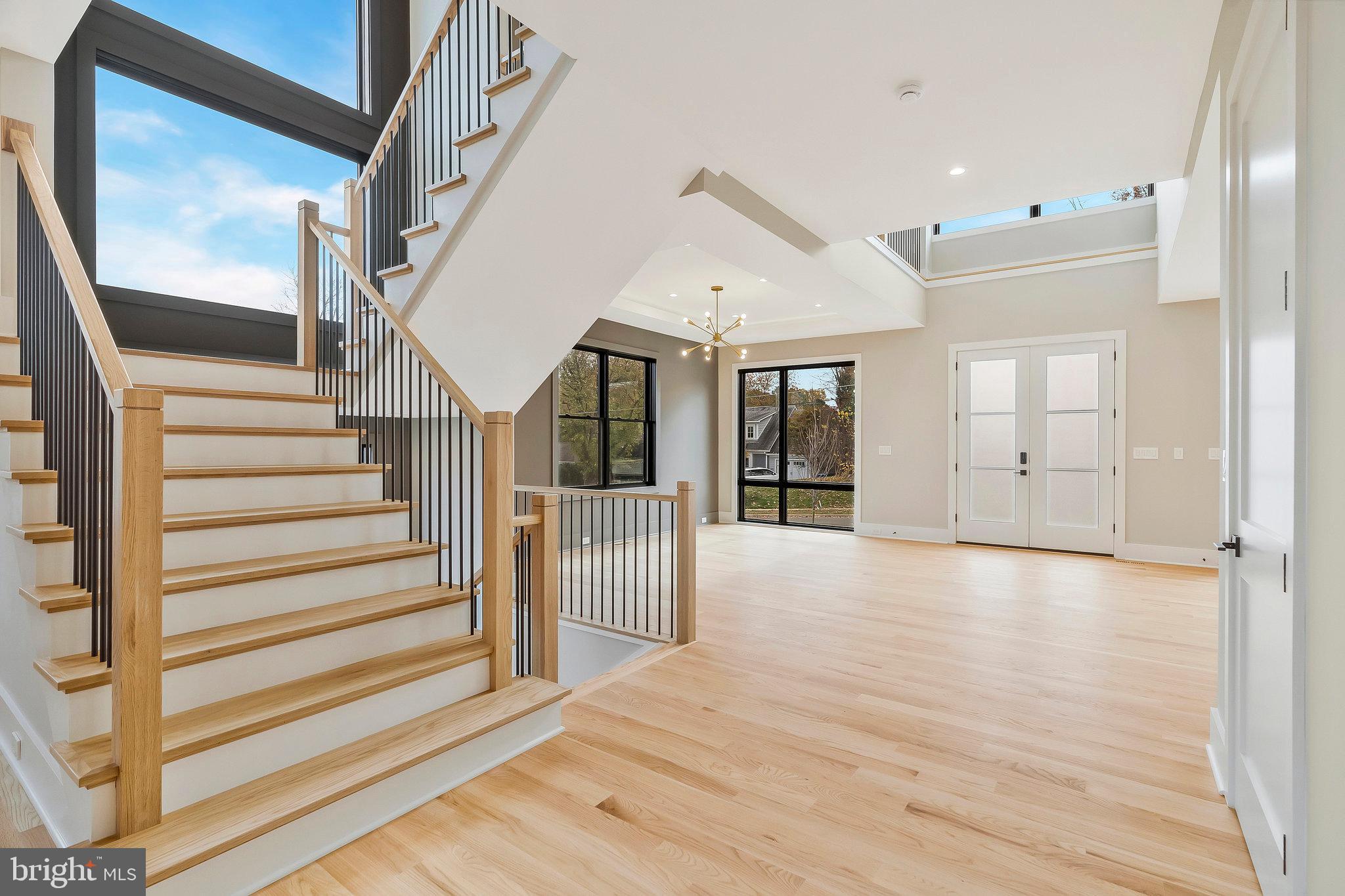 FOXHALL - Residential