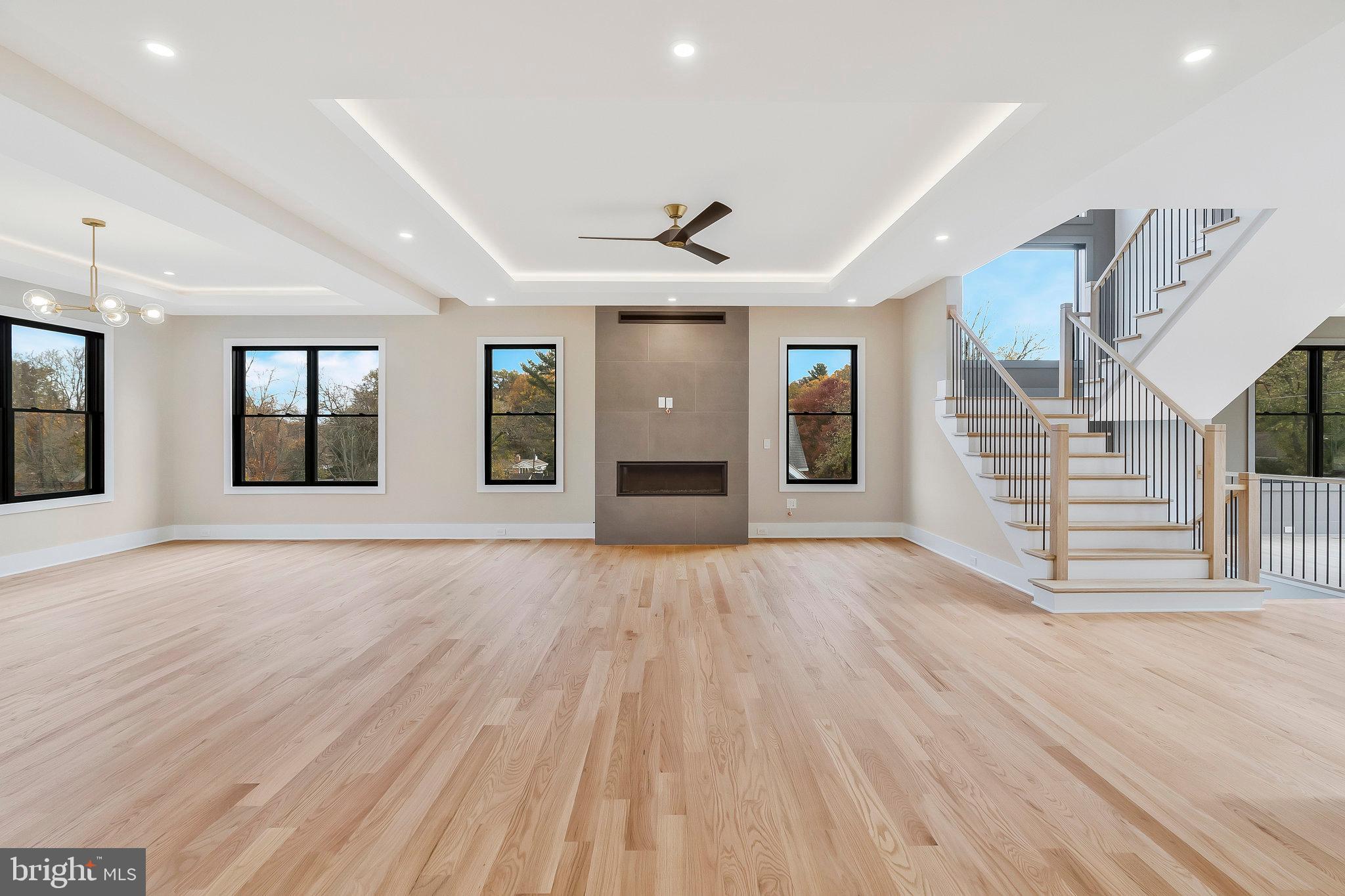 FOXHALL - Residential