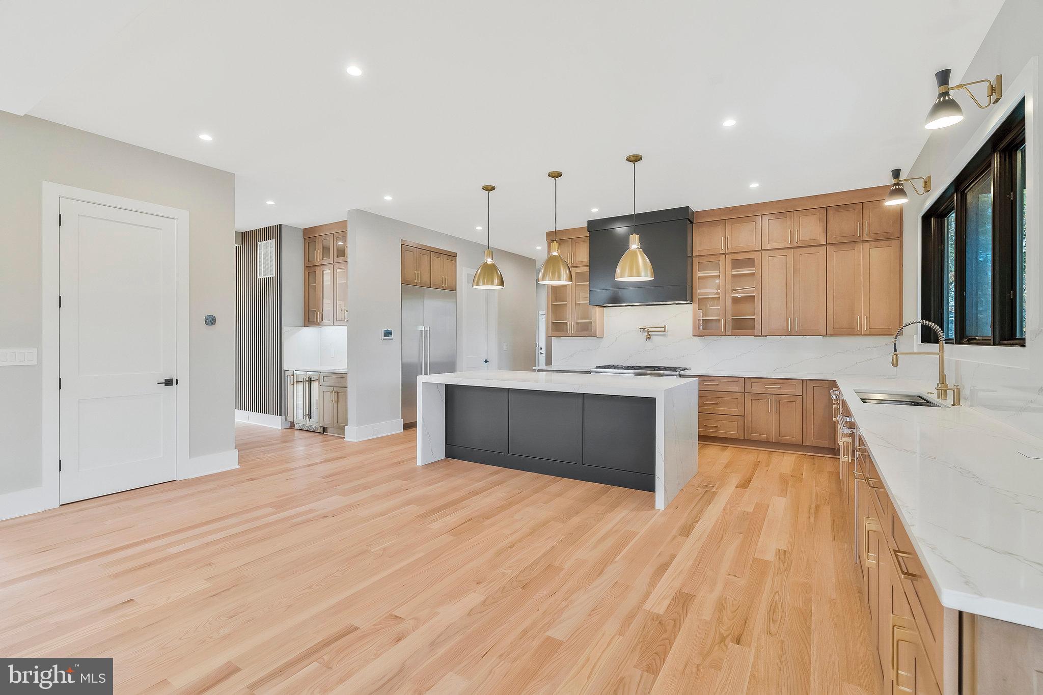 FOXHALL - Residential