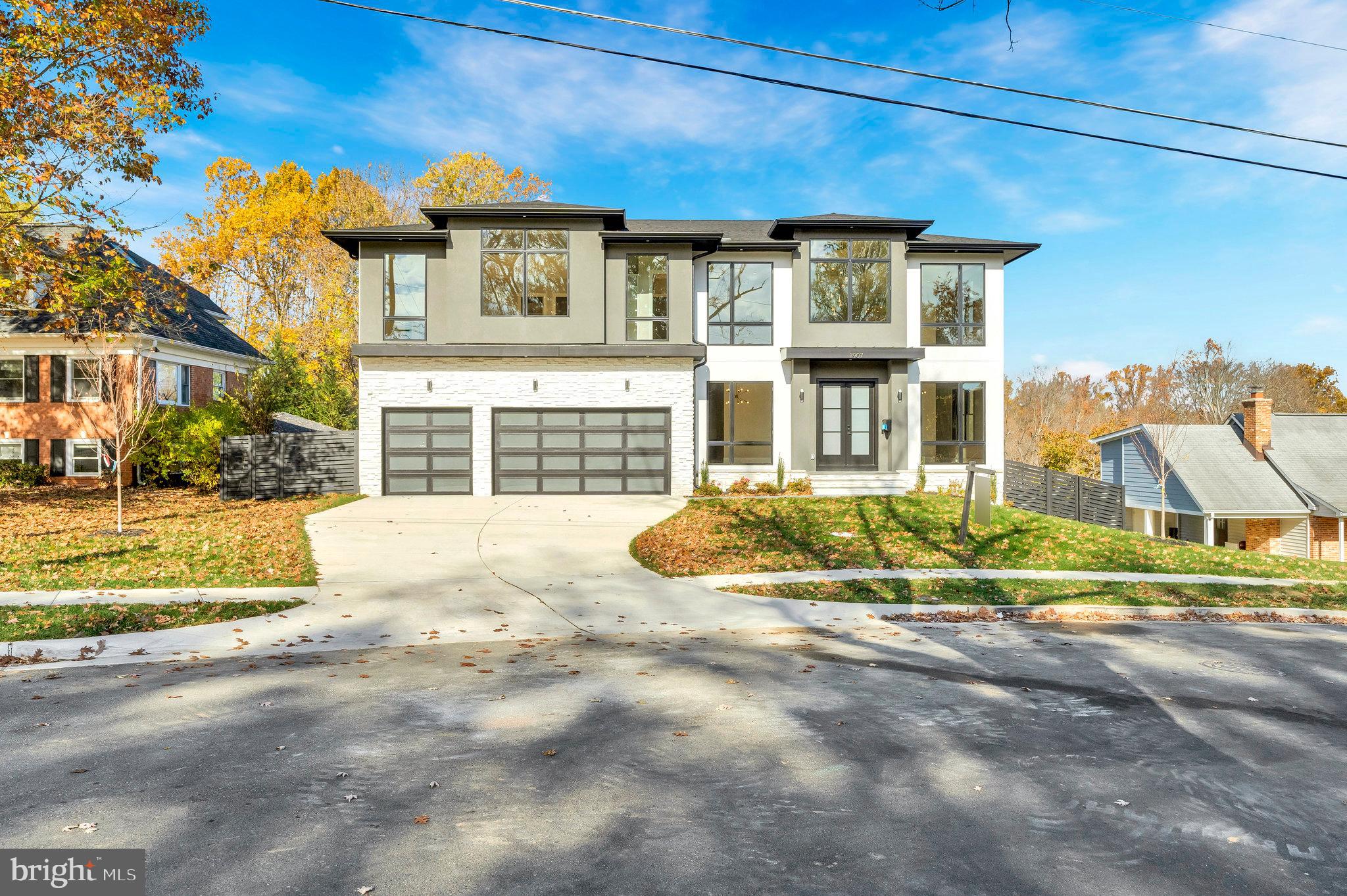 FOXHALL - Residential