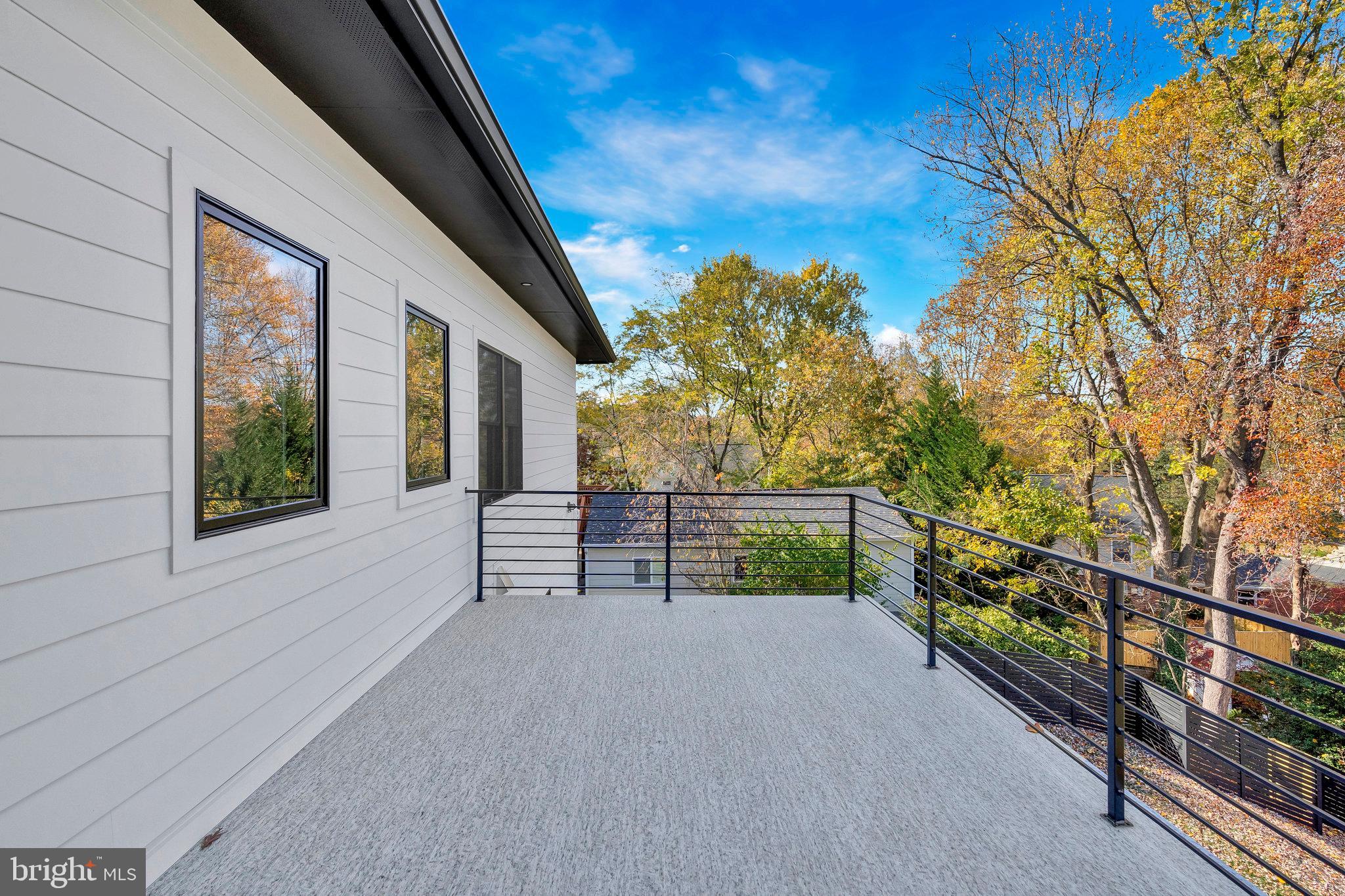 FOXHALL - Residential