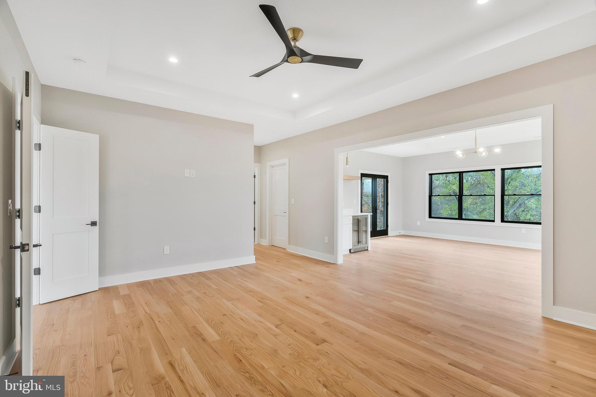 FOXHALL - Residential