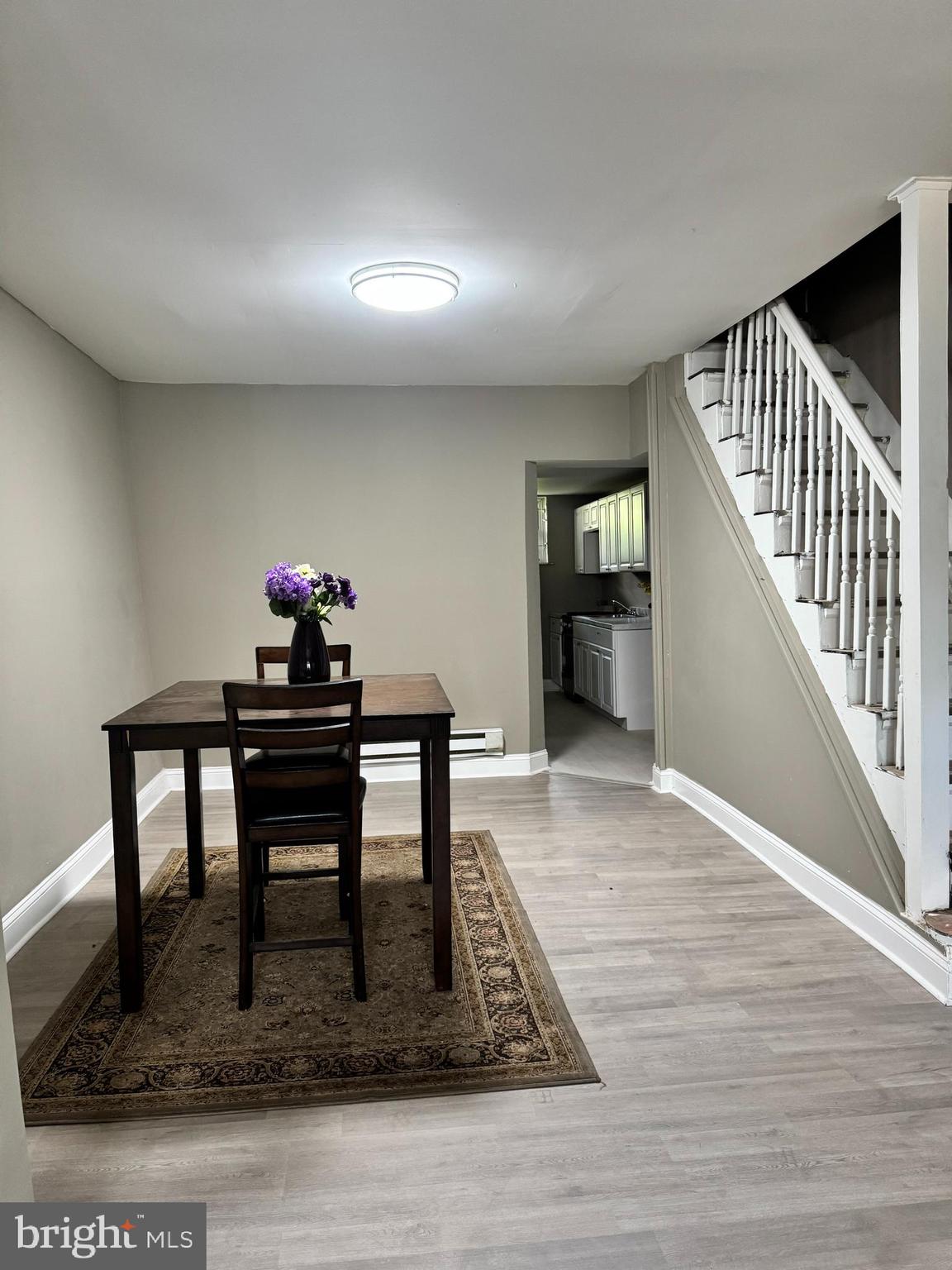 POINT BREEZE - Residential