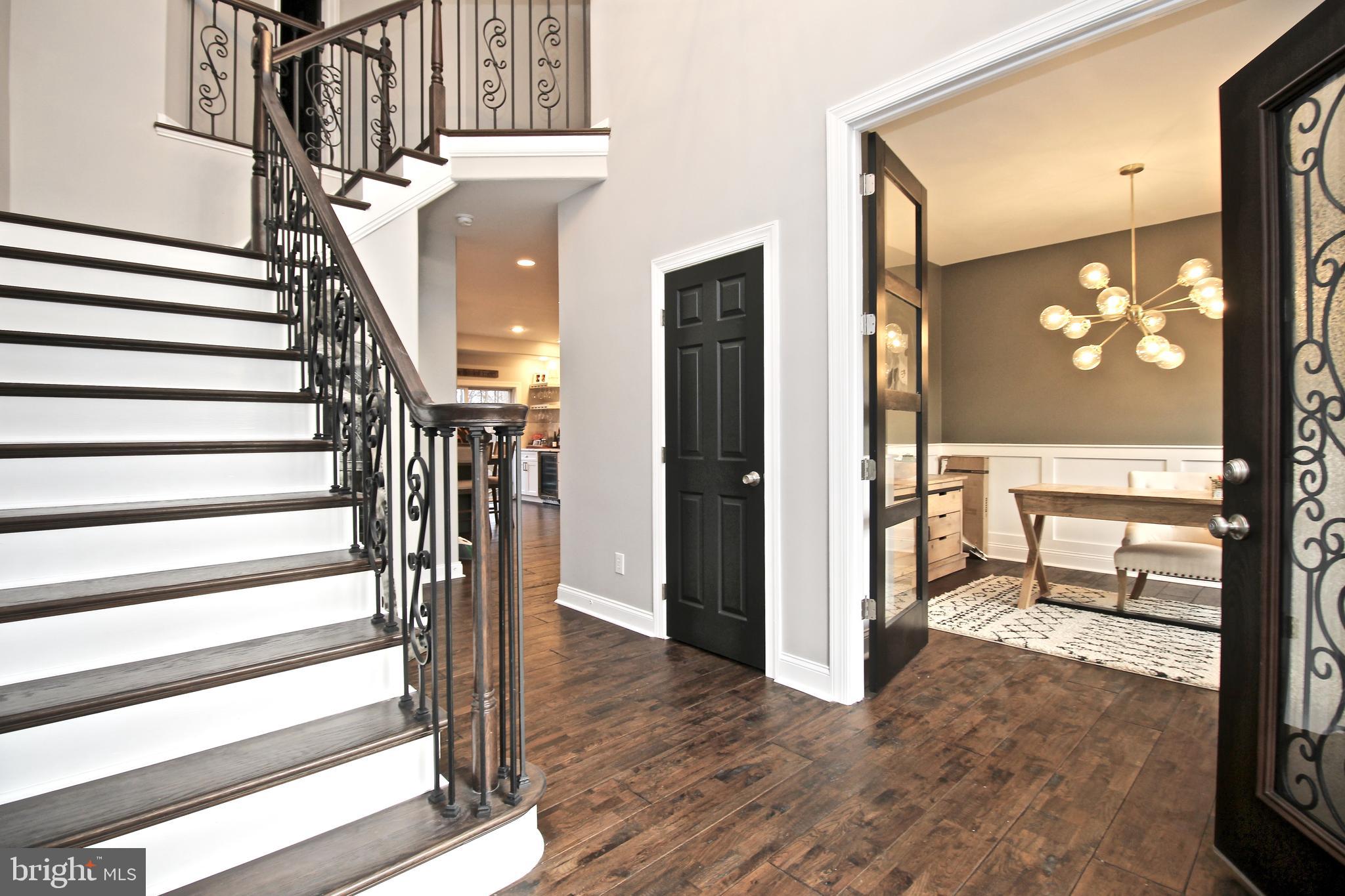 AUBURN HILLS - Residential