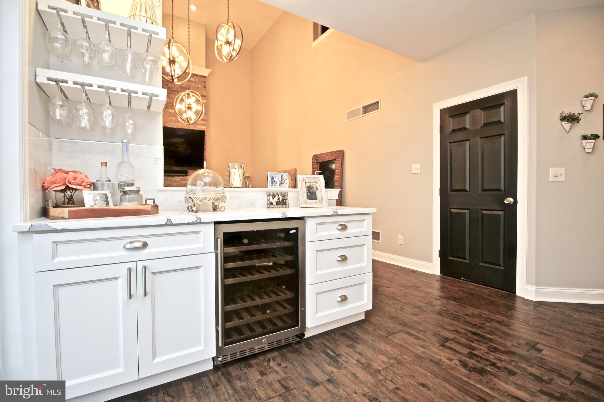 AUBURN HILLS - Residential