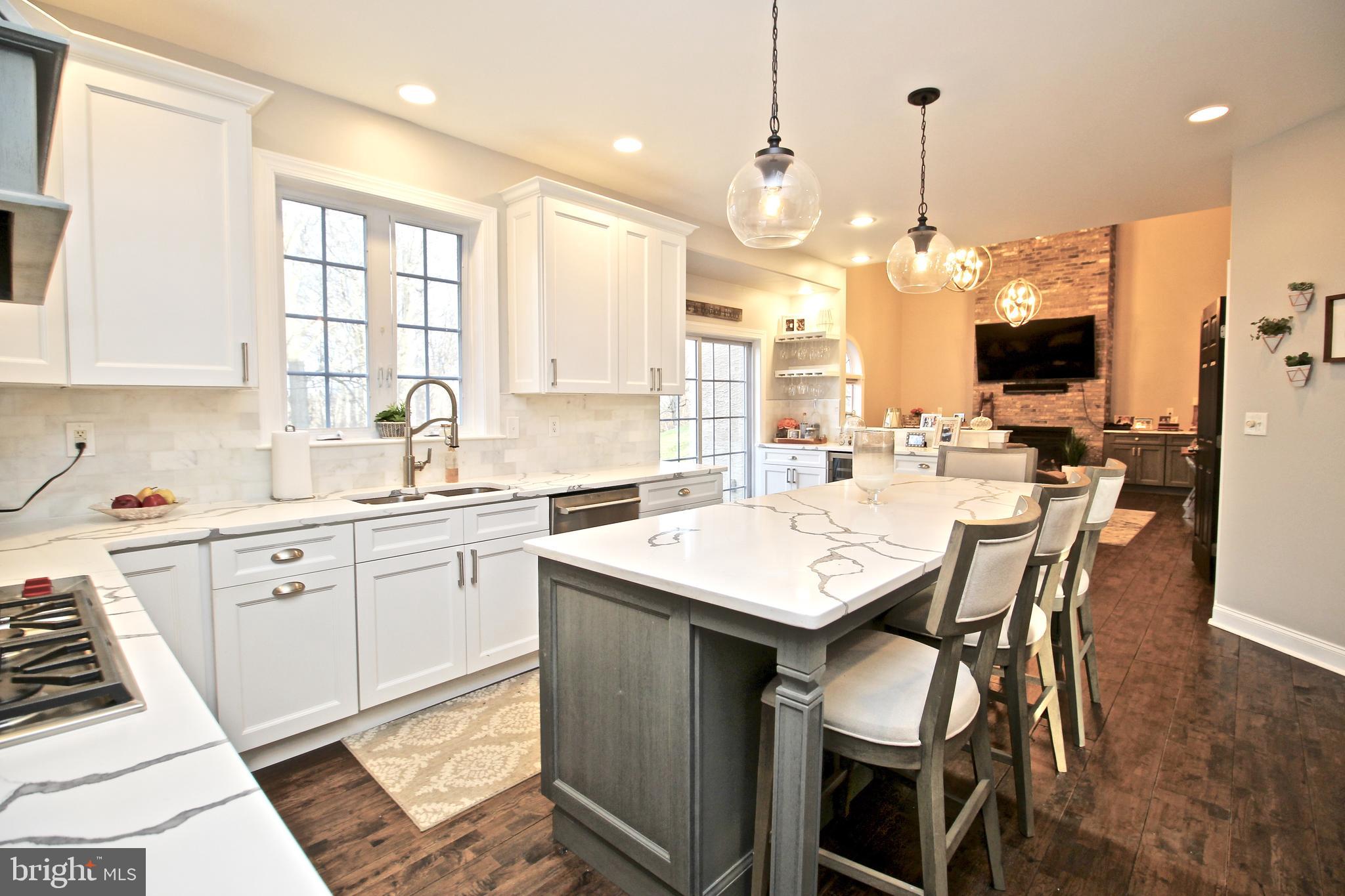 AUBURN HILLS - Residential