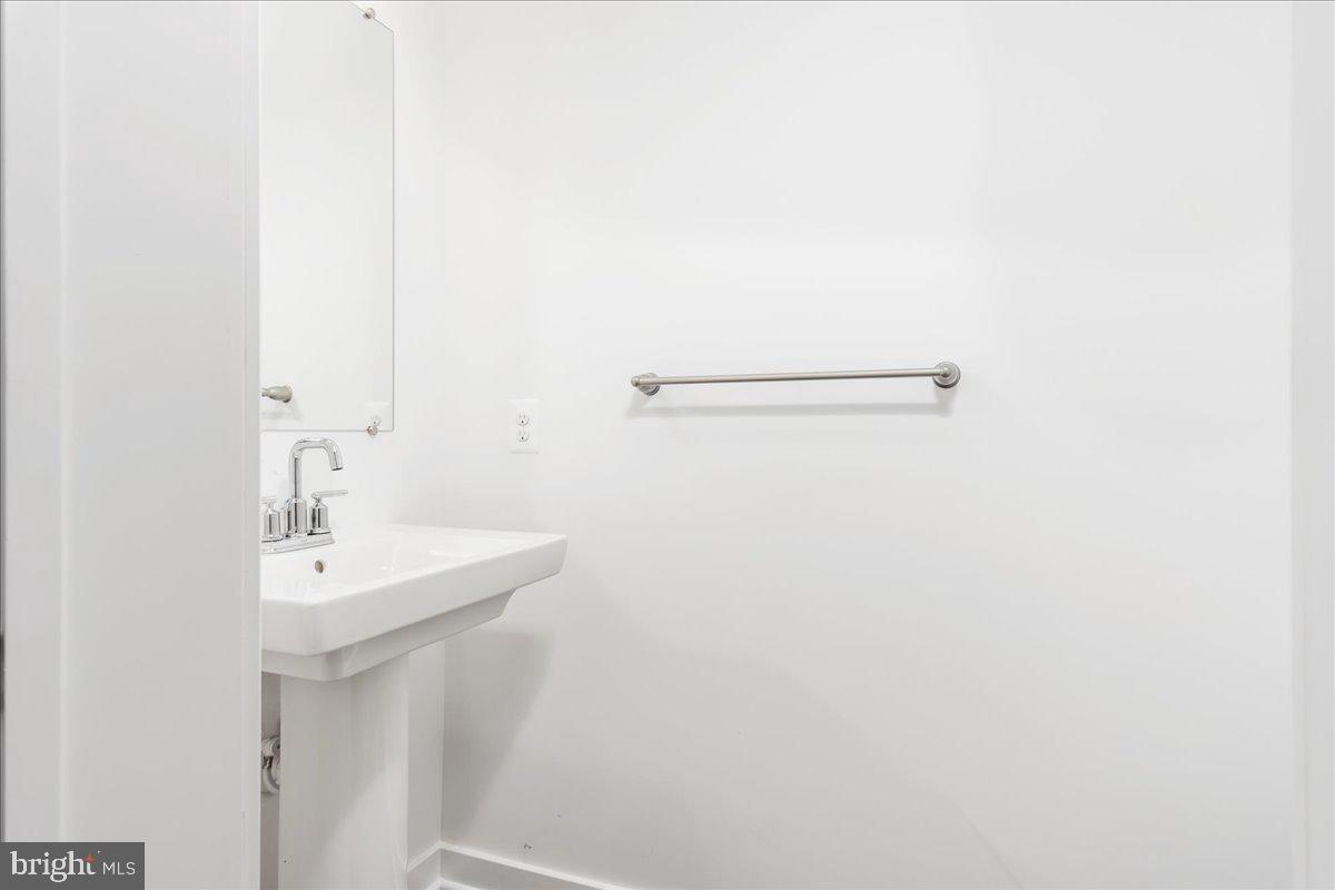 GAMBRILL GLENN - Residential