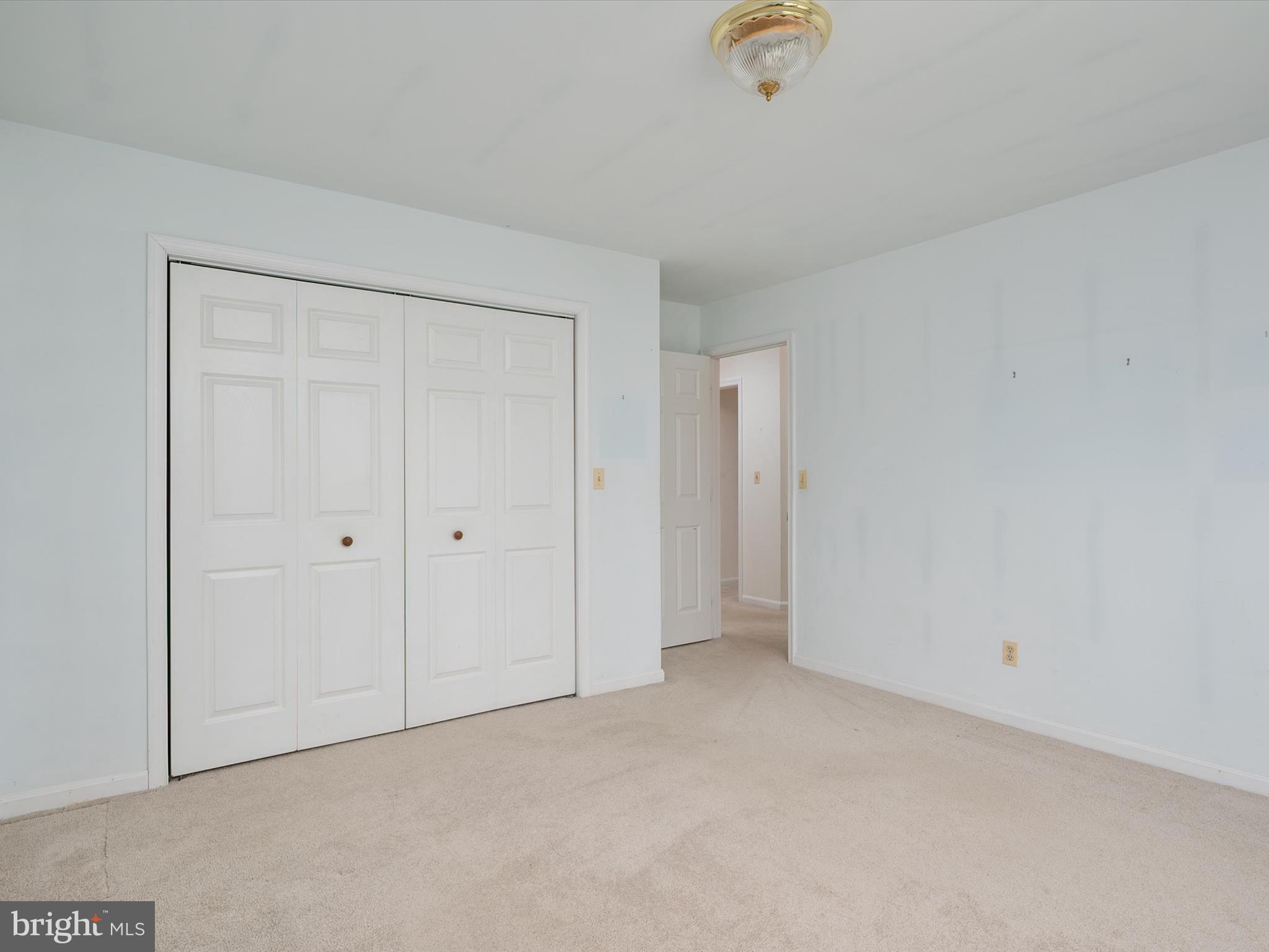 WINDMILL HILL ESTATES - Residential