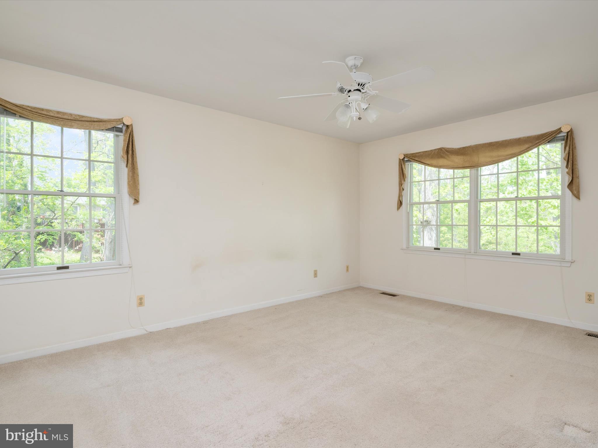 WINDMILL HILL ESTATES - Residential