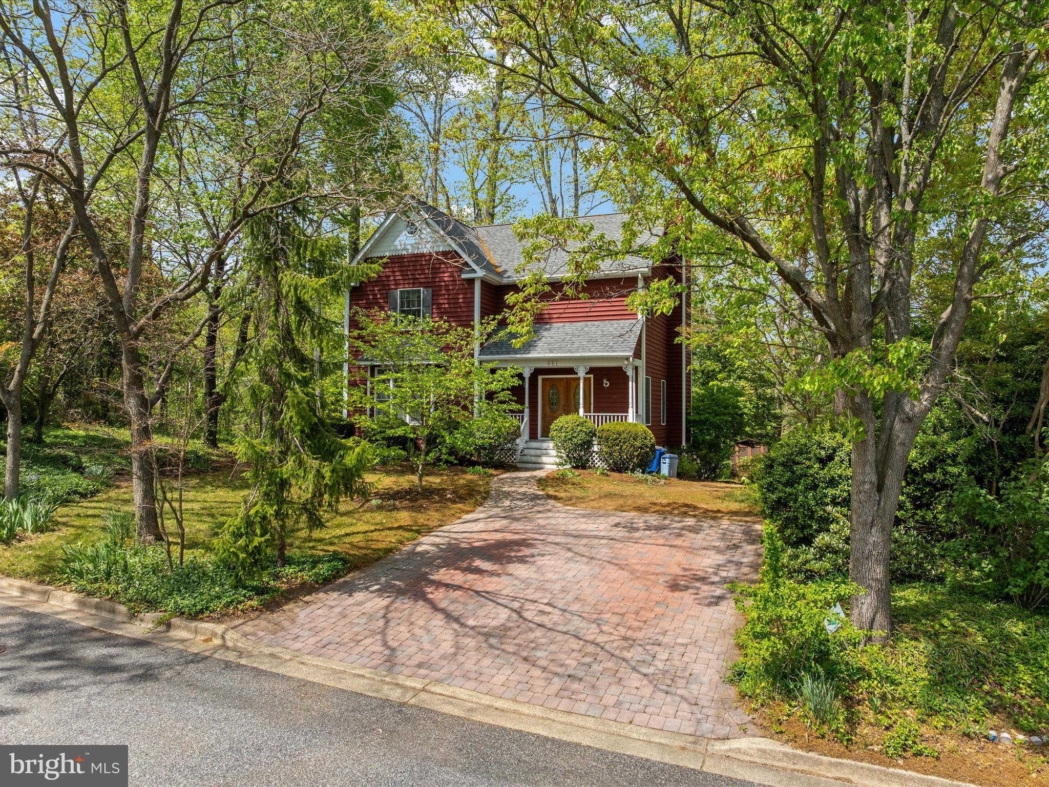 WINDMILL HILL ESTATES - Residential