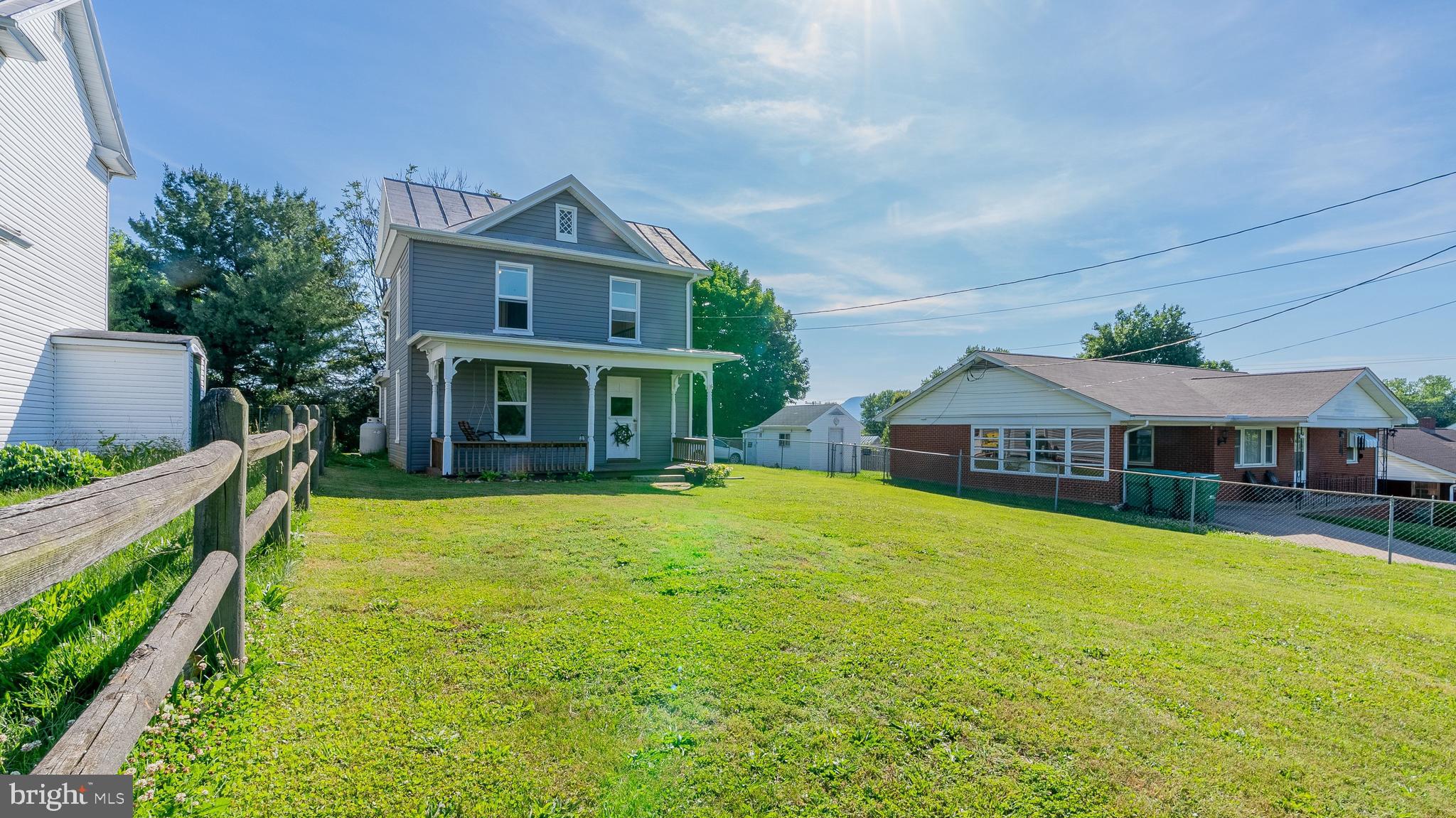 33 N MARYE LANE