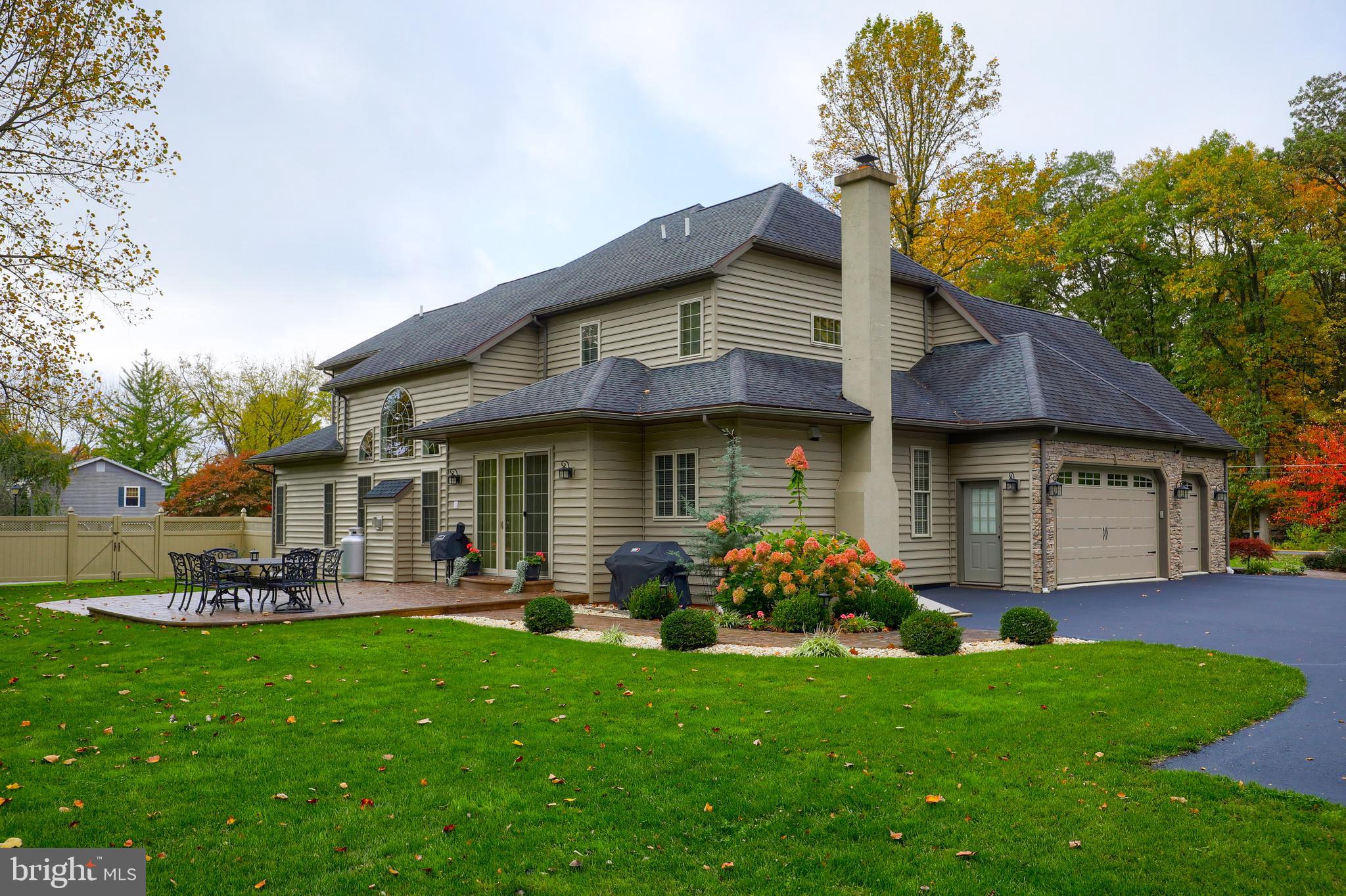 WINDING WAY ESTATES - Residential