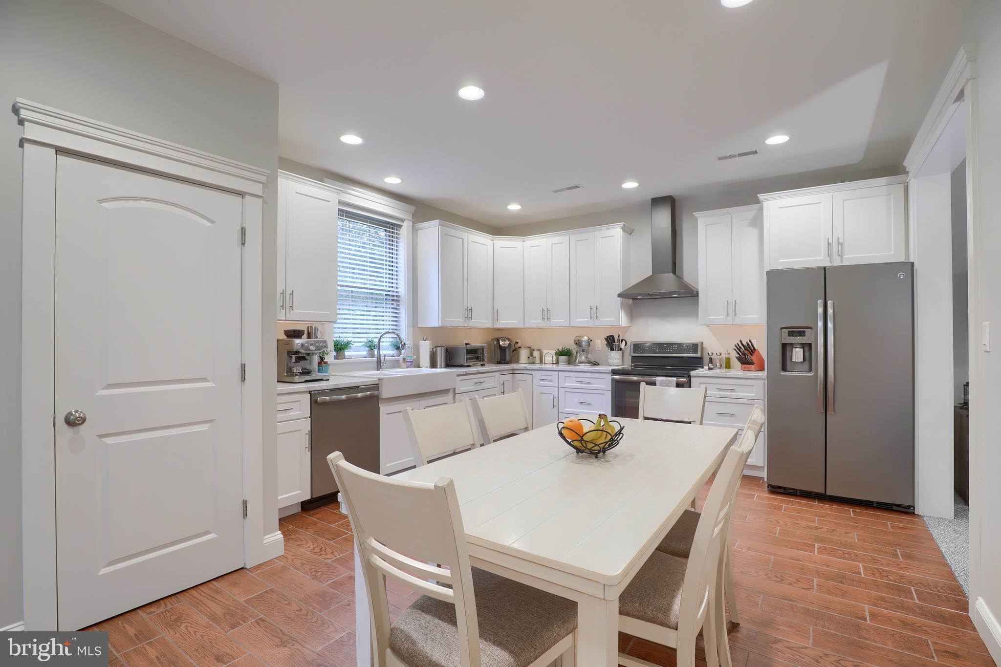 WINDING WAY ESTATES - Residential