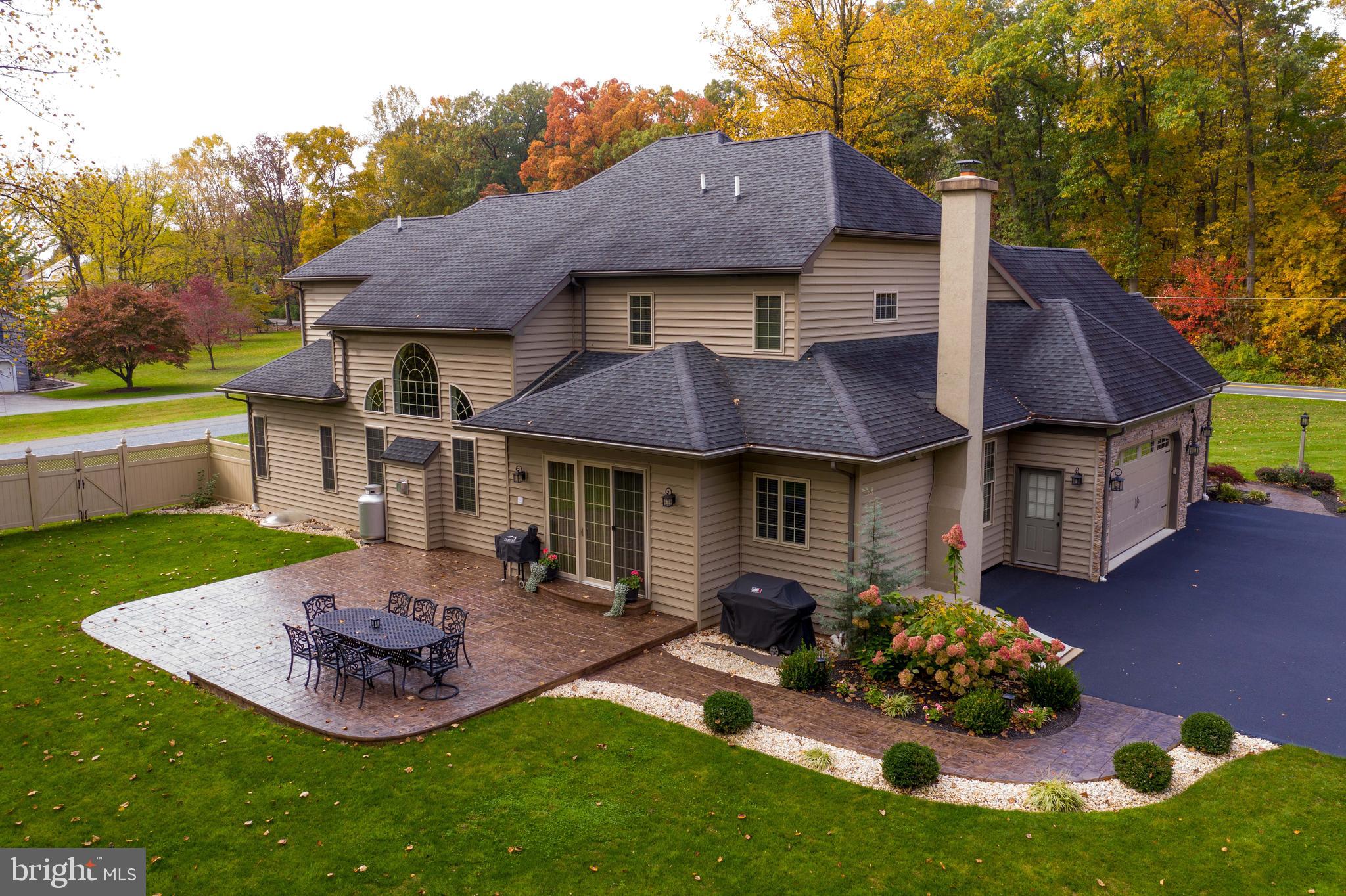 WINDING WAY ESTATES - Residential