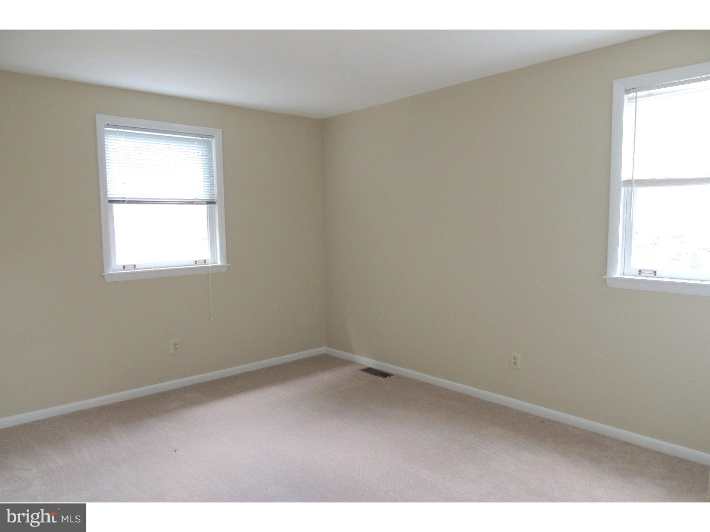 WOODLARK FARM - Residential