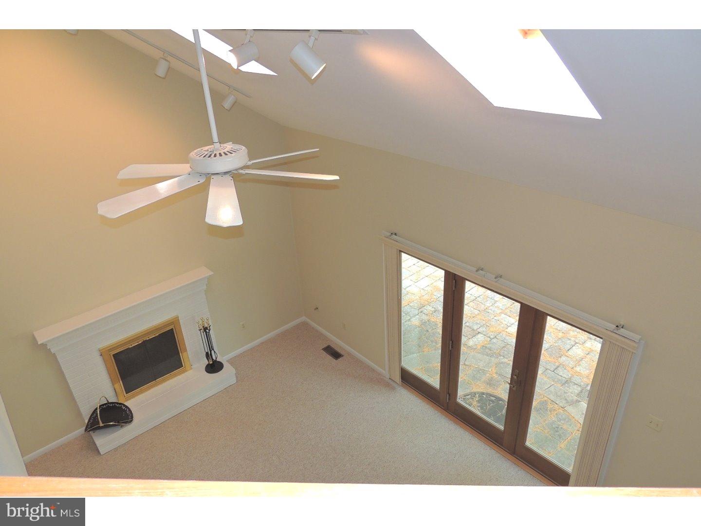 WOODLARK FARM - Residential