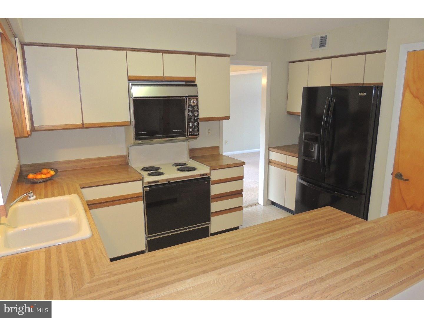 WOODLARK FARM - Residential