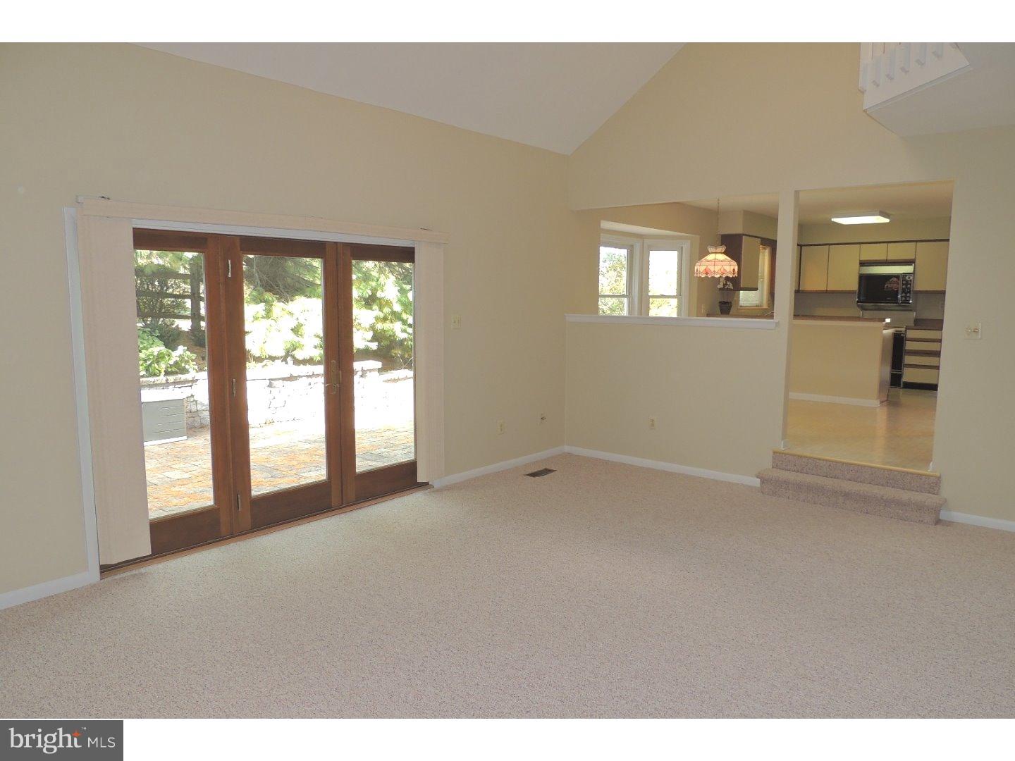 WOODLARK FARM - Residential