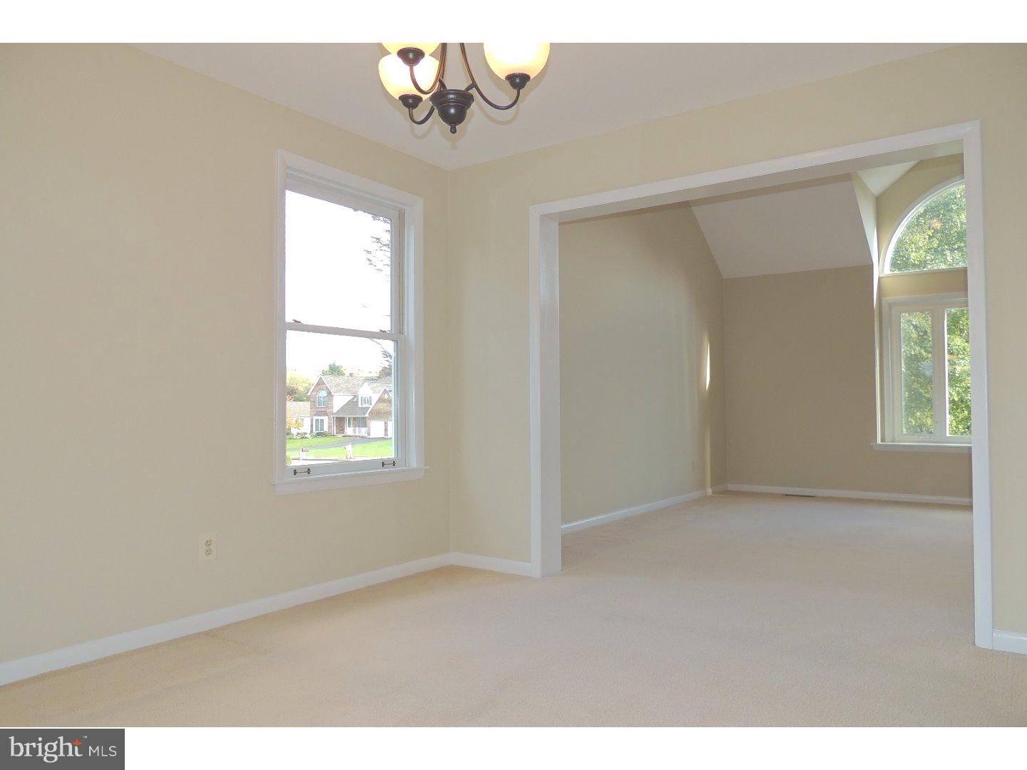 WOODLARK FARM - Residential