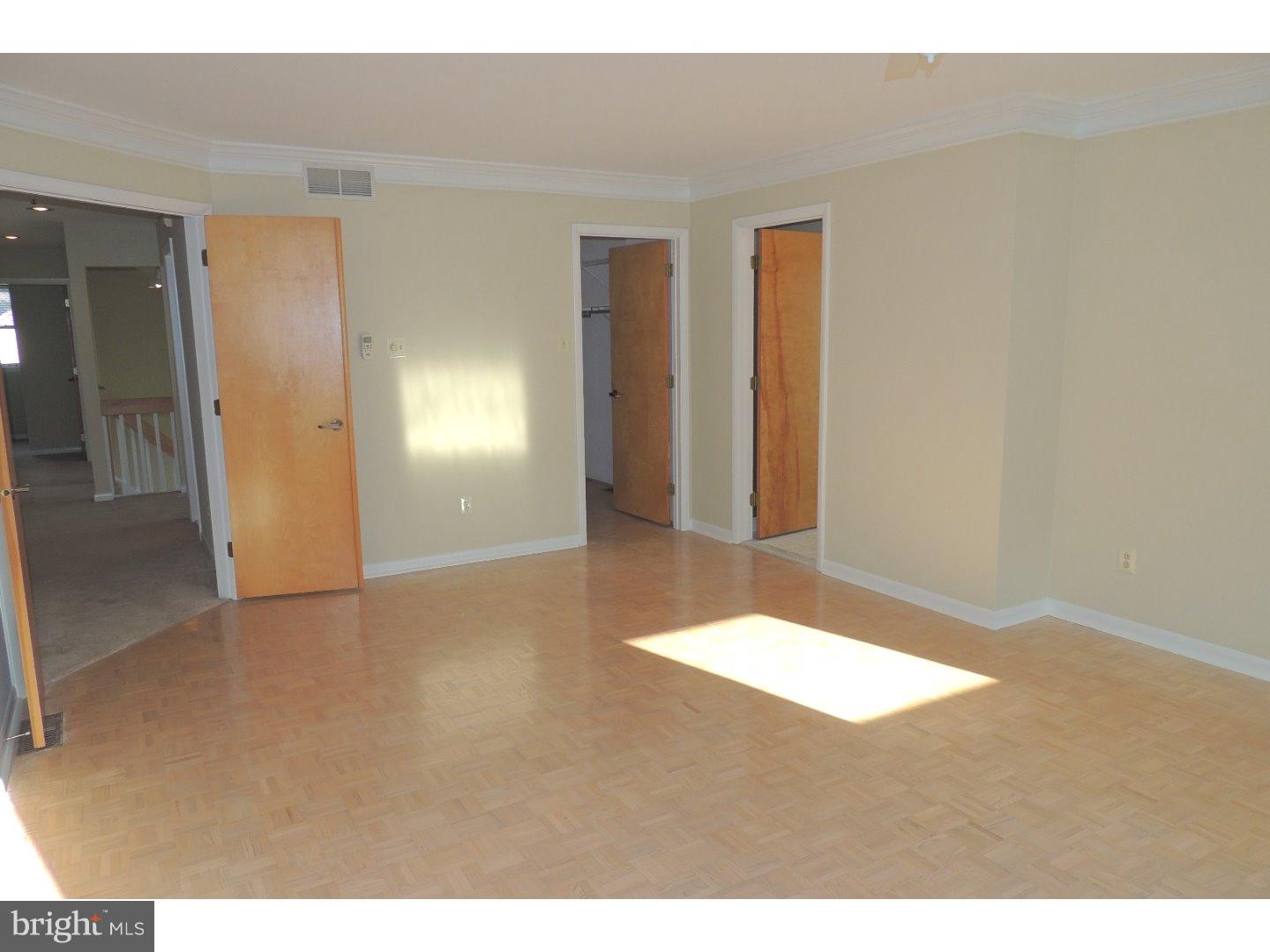 WOODLARK FARM - Residential