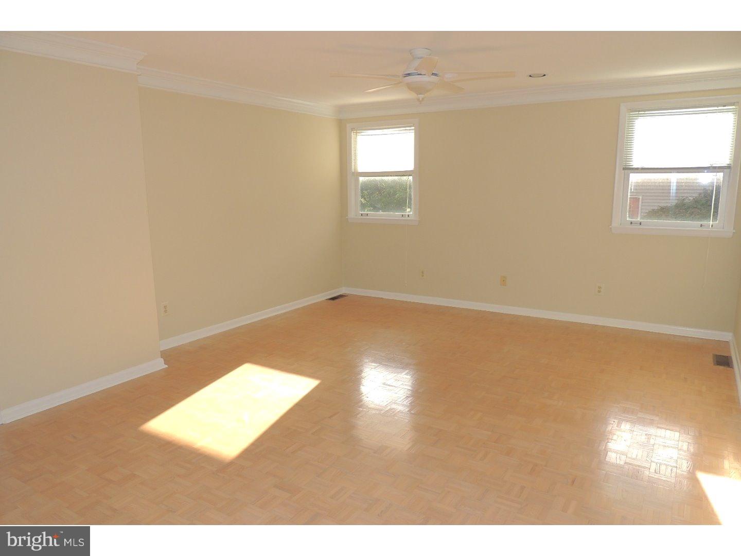 WOODLARK FARM - Residential