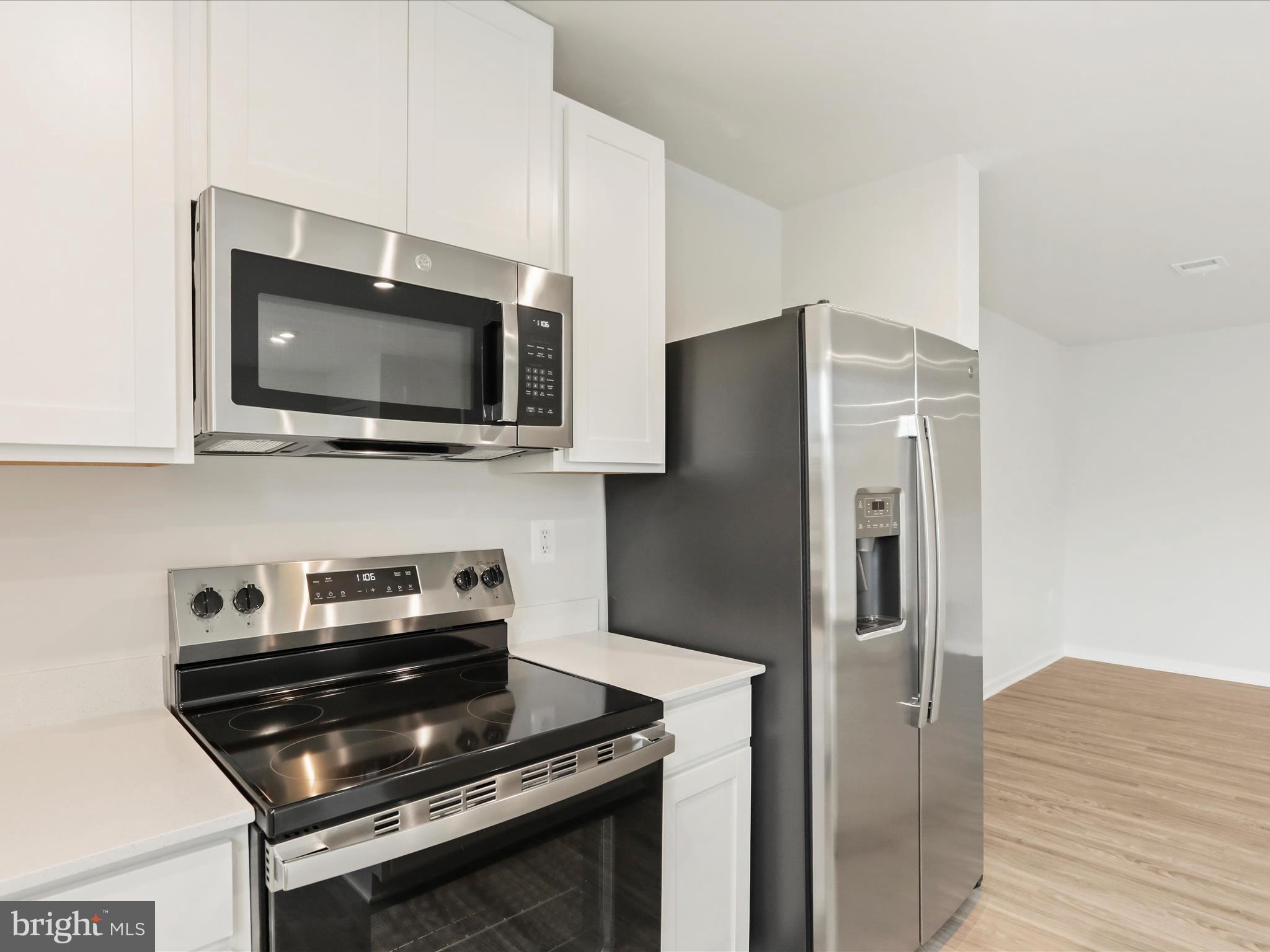 STONE SPRING - Residential Lease