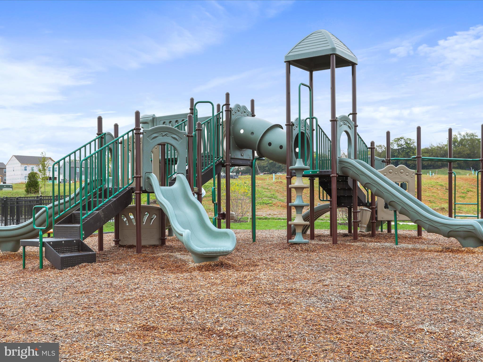 STONE SPRING - Residential Lease