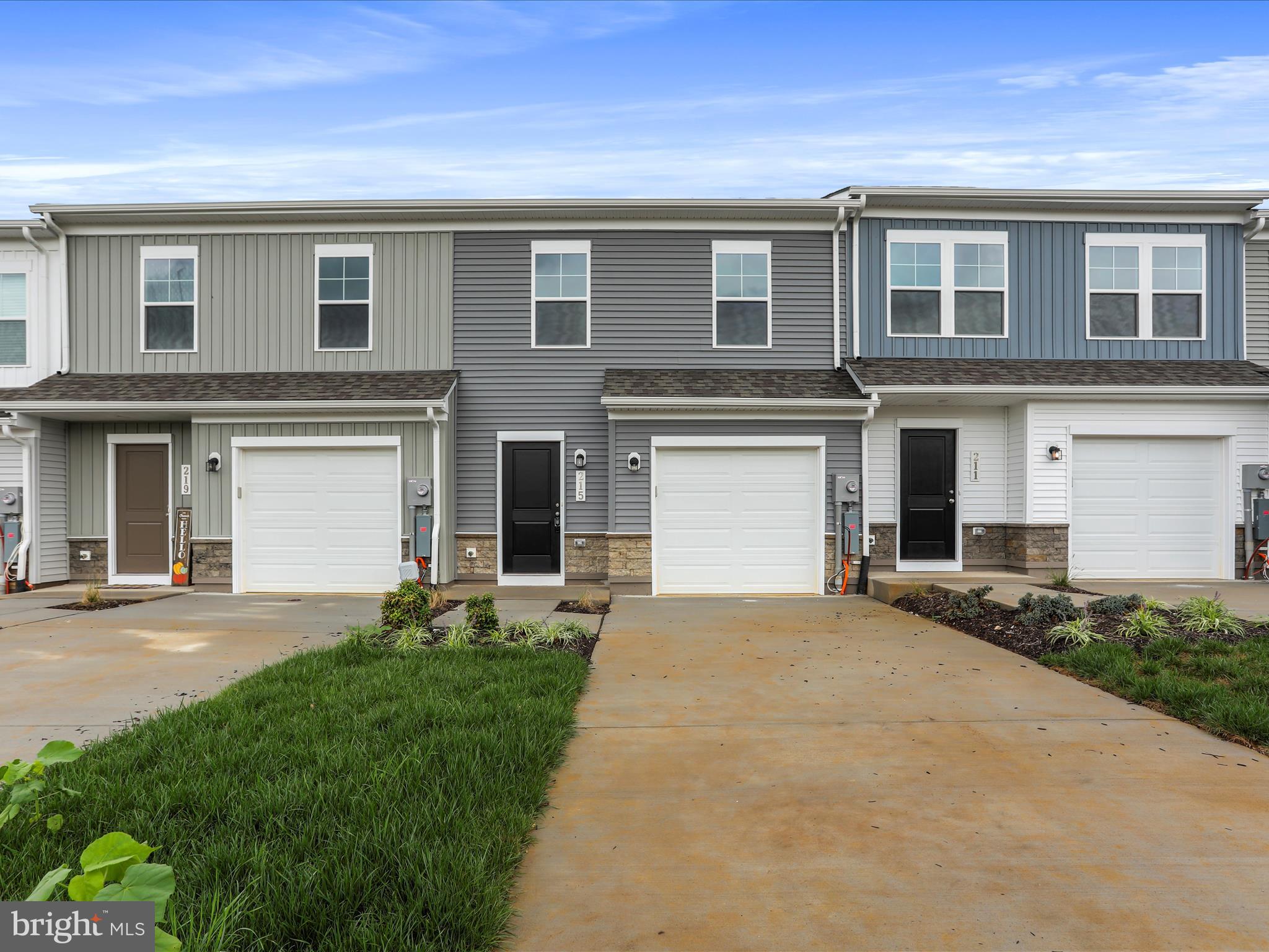 STONE SPRING - Residential Lease