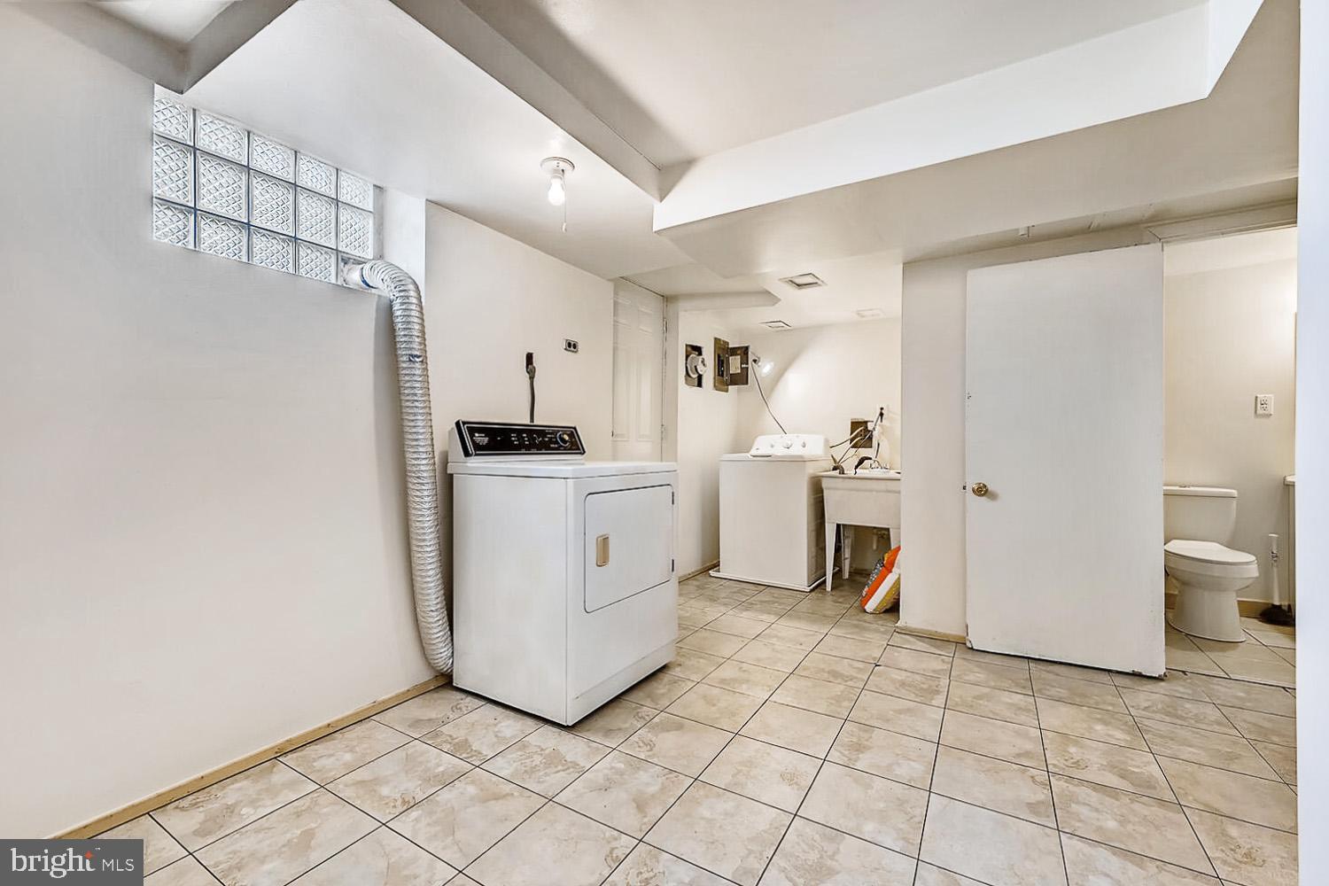 WEST EDMONDALE - Residential