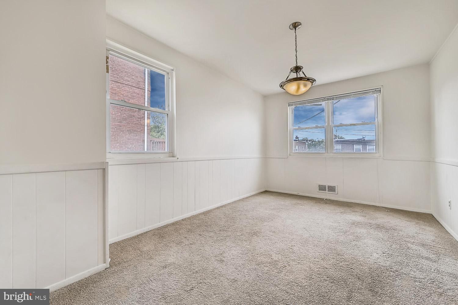 WEST EDMONDALE - Residential