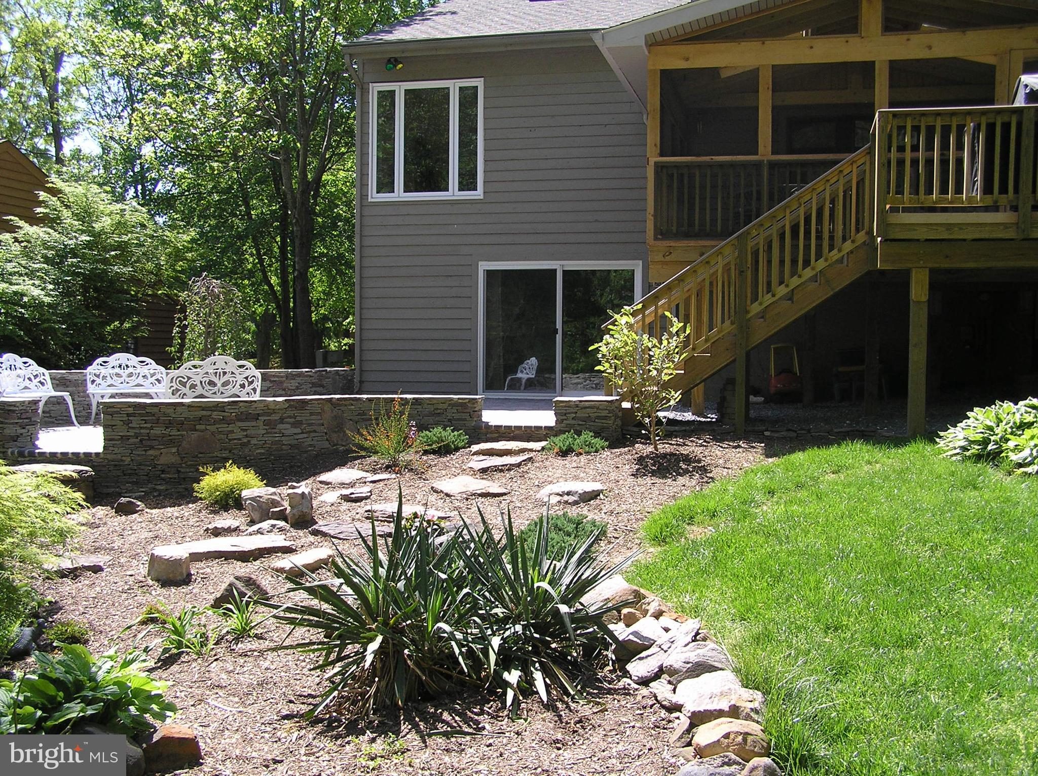 KINGS CONTRIVANCE - Residential