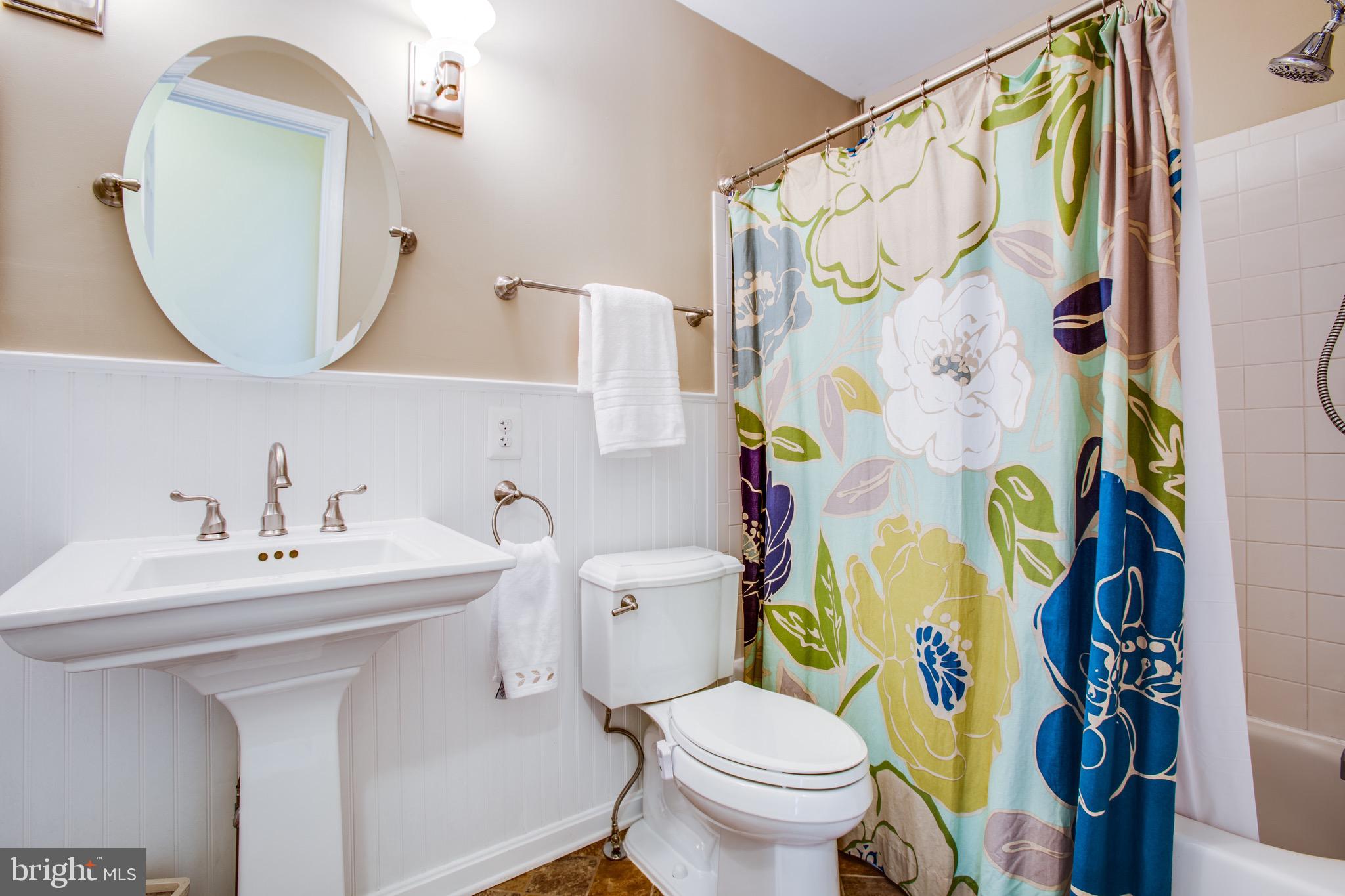 OLD BRIDGE ESTATES - Residential