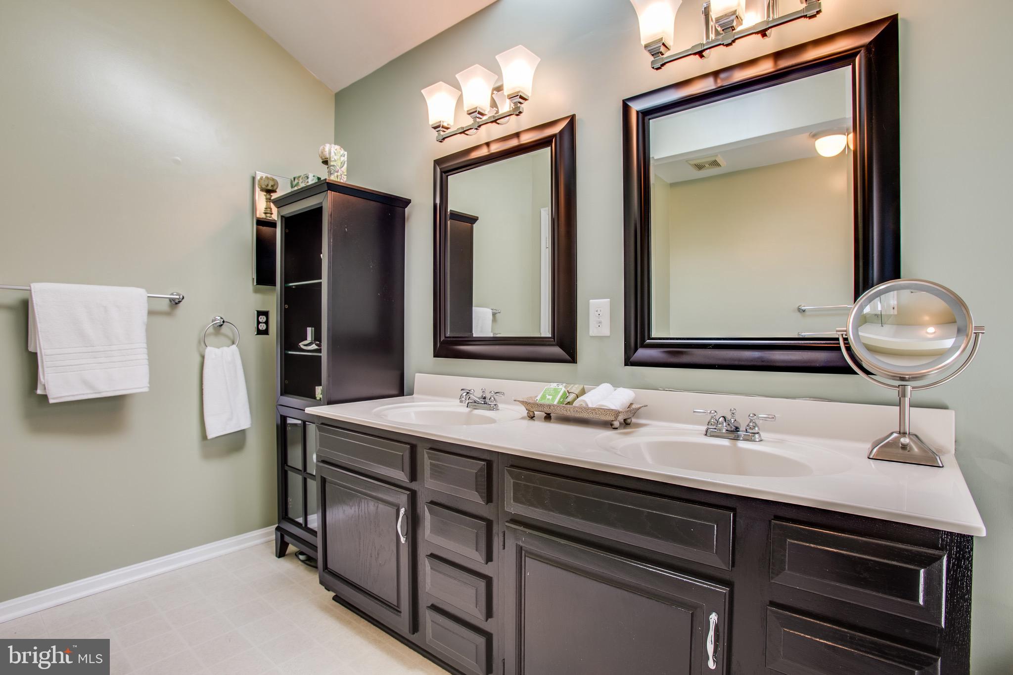 OLD BRIDGE ESTATES - Residential