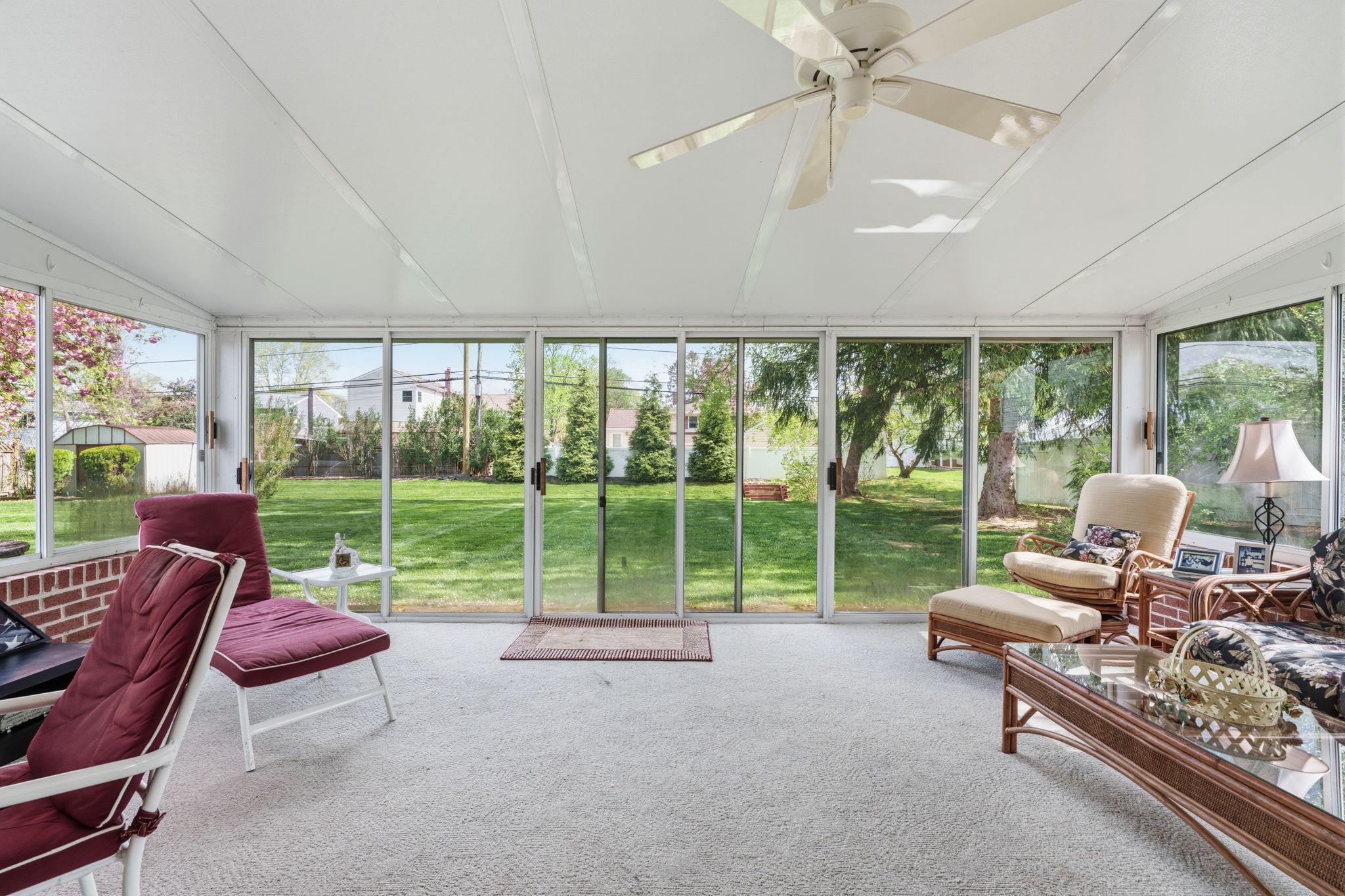 COLONIAL VIL - Residential