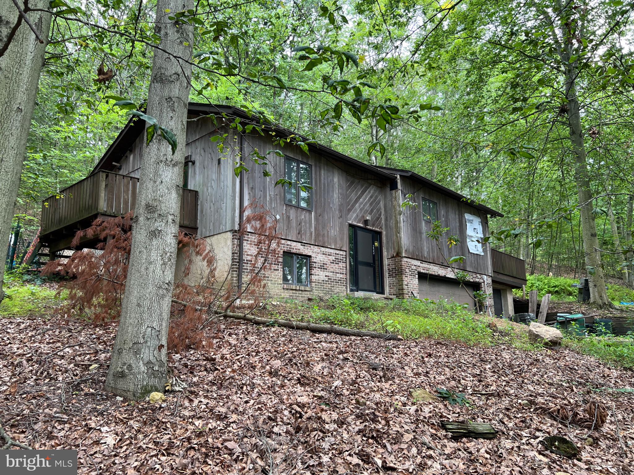 233 CLUB ROAD