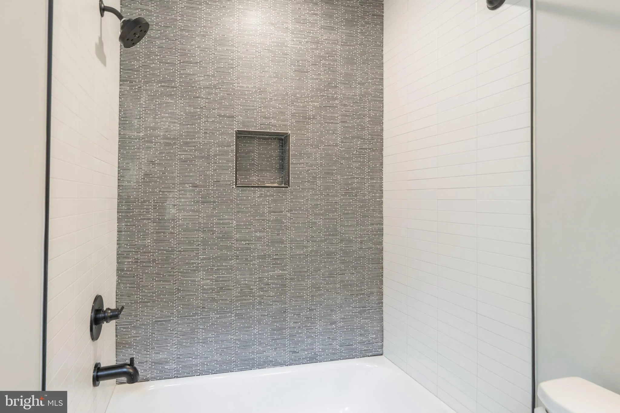 Philadelphia, Pennsylvania 19104, United States, 3 Bedrooms Bedrooms, ,3 BathroomsBathrooms,Residential,Active,10663