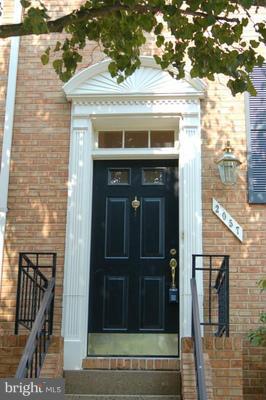 HAHN PROPERTY - Residential Lease