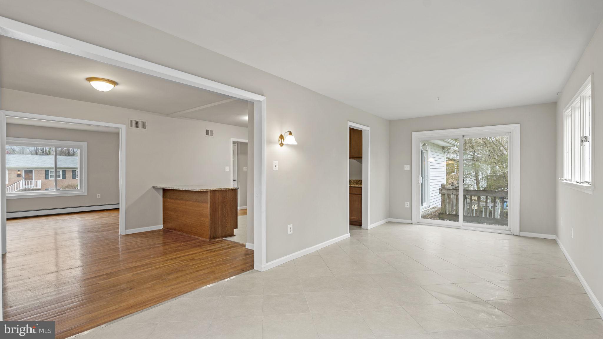 DALE CITY - Residential