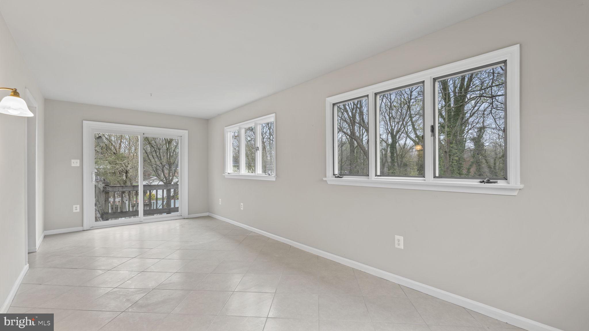 DALE CITY - Residential