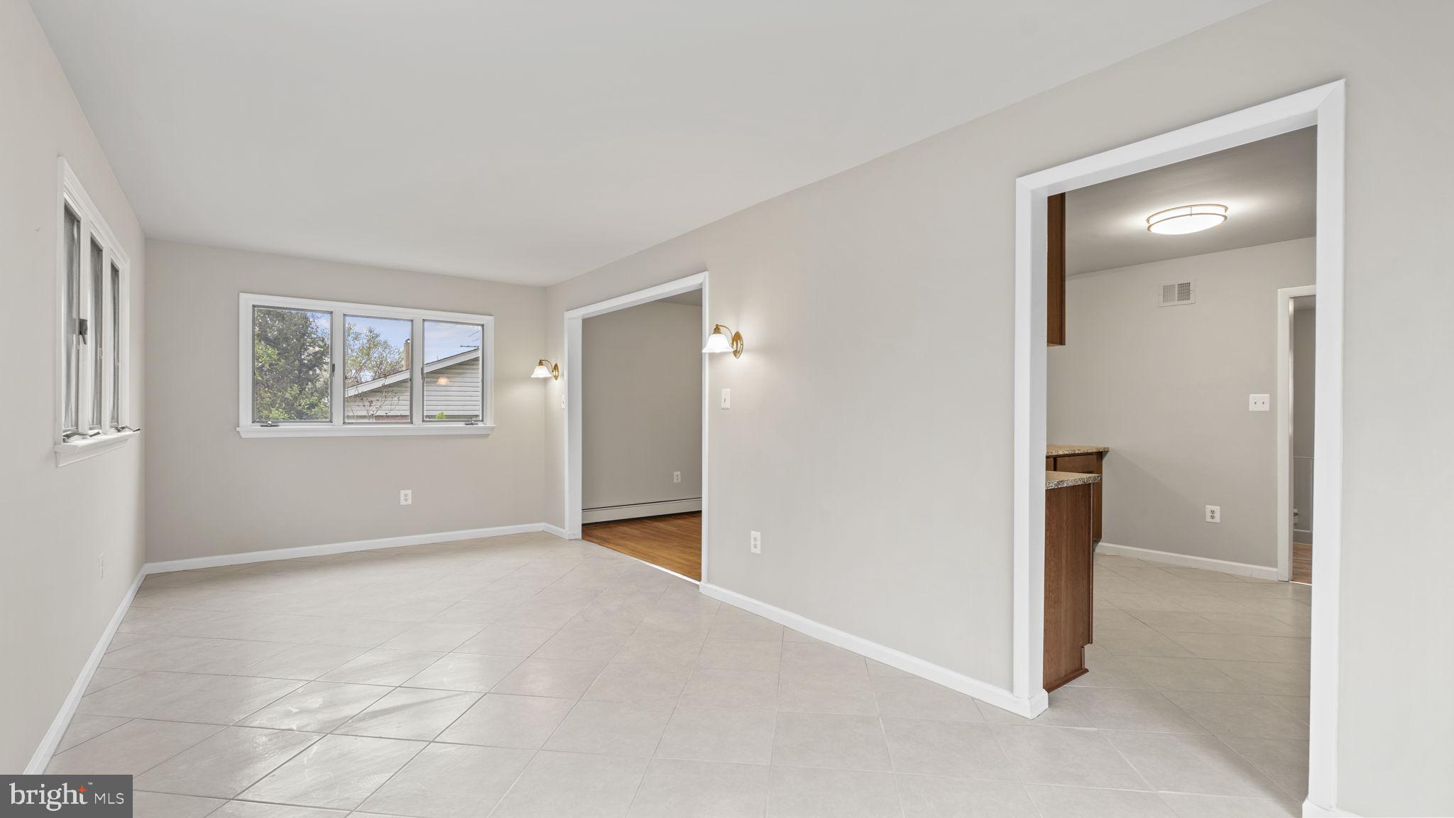 DALE CITY - Residential