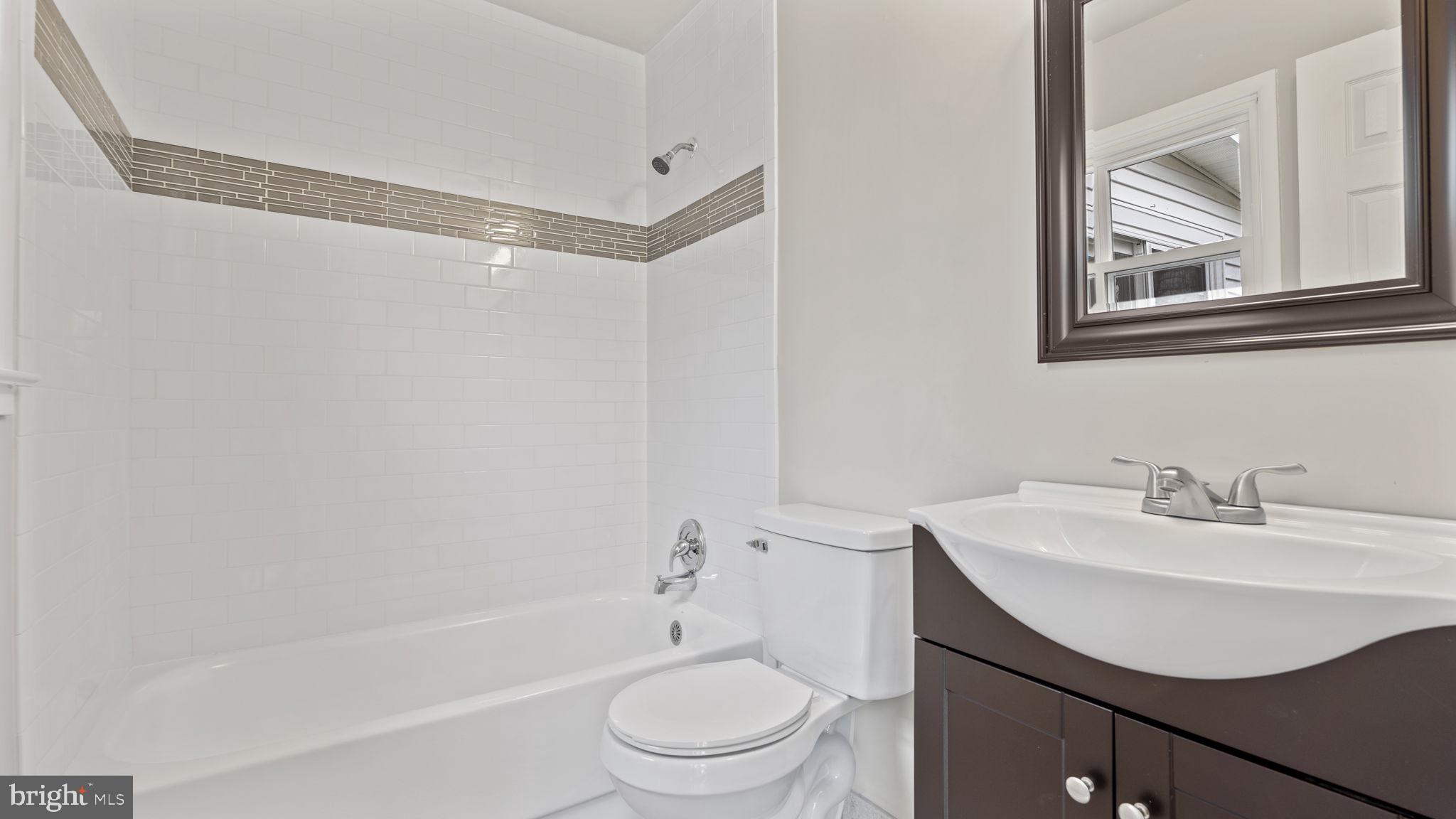 DALE CITY - Residential