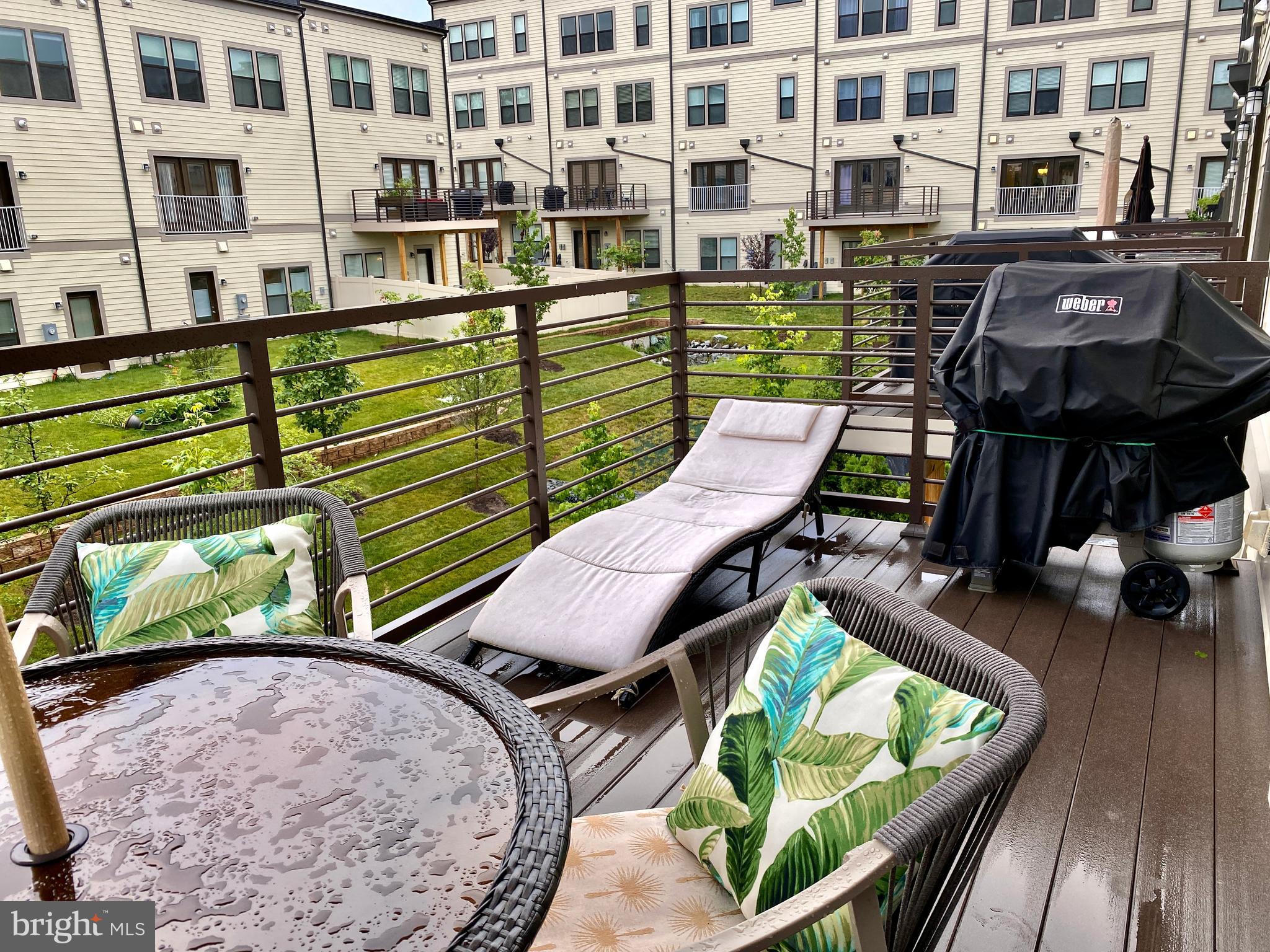 ASHBURN OVERLOOK - Residential Lease