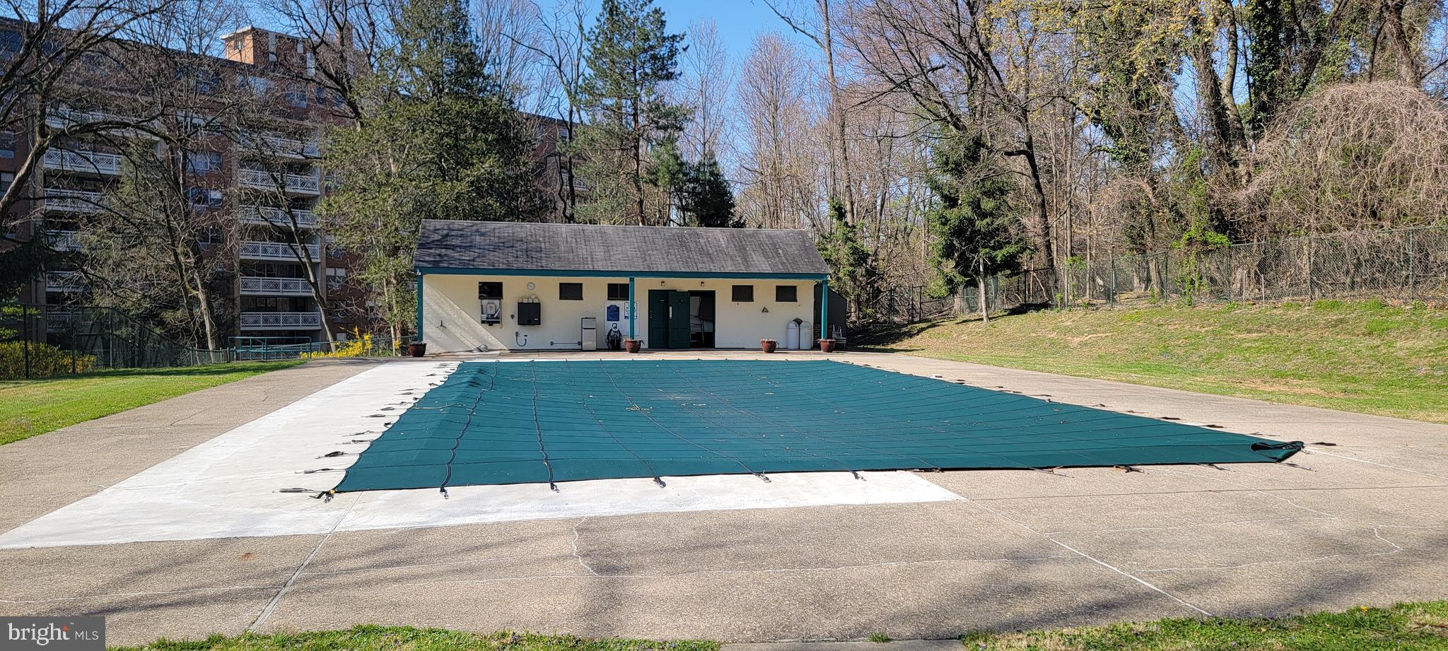 ELKINS PARK - Residential