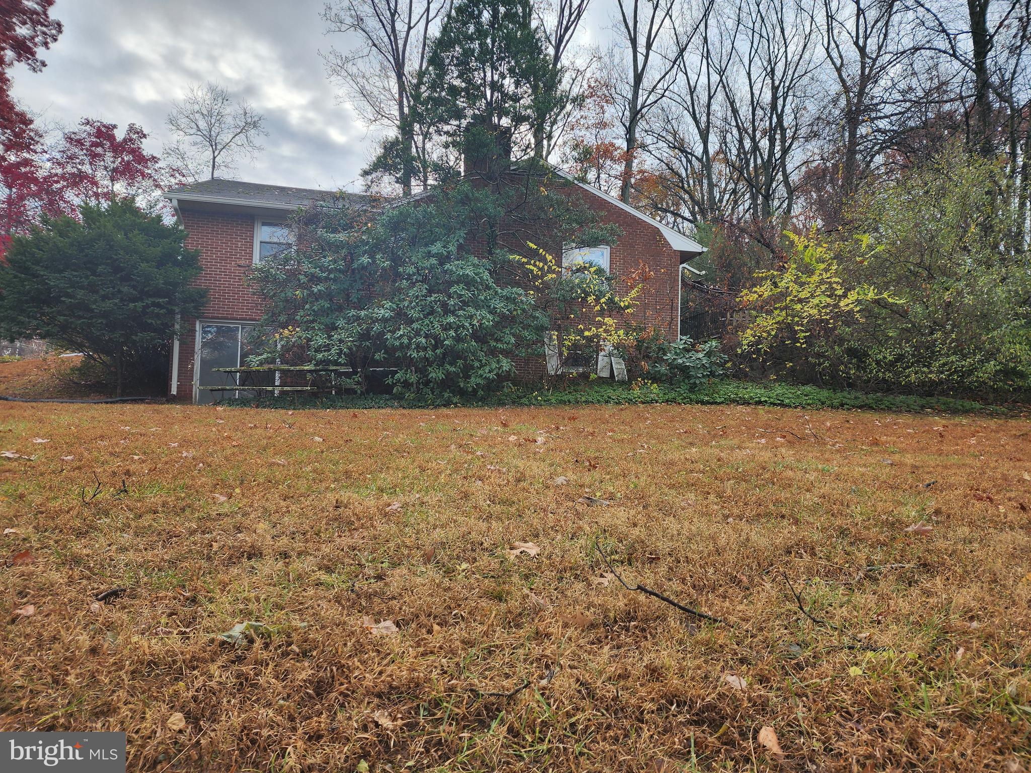 CRYSTAL SPRINGS - Residential