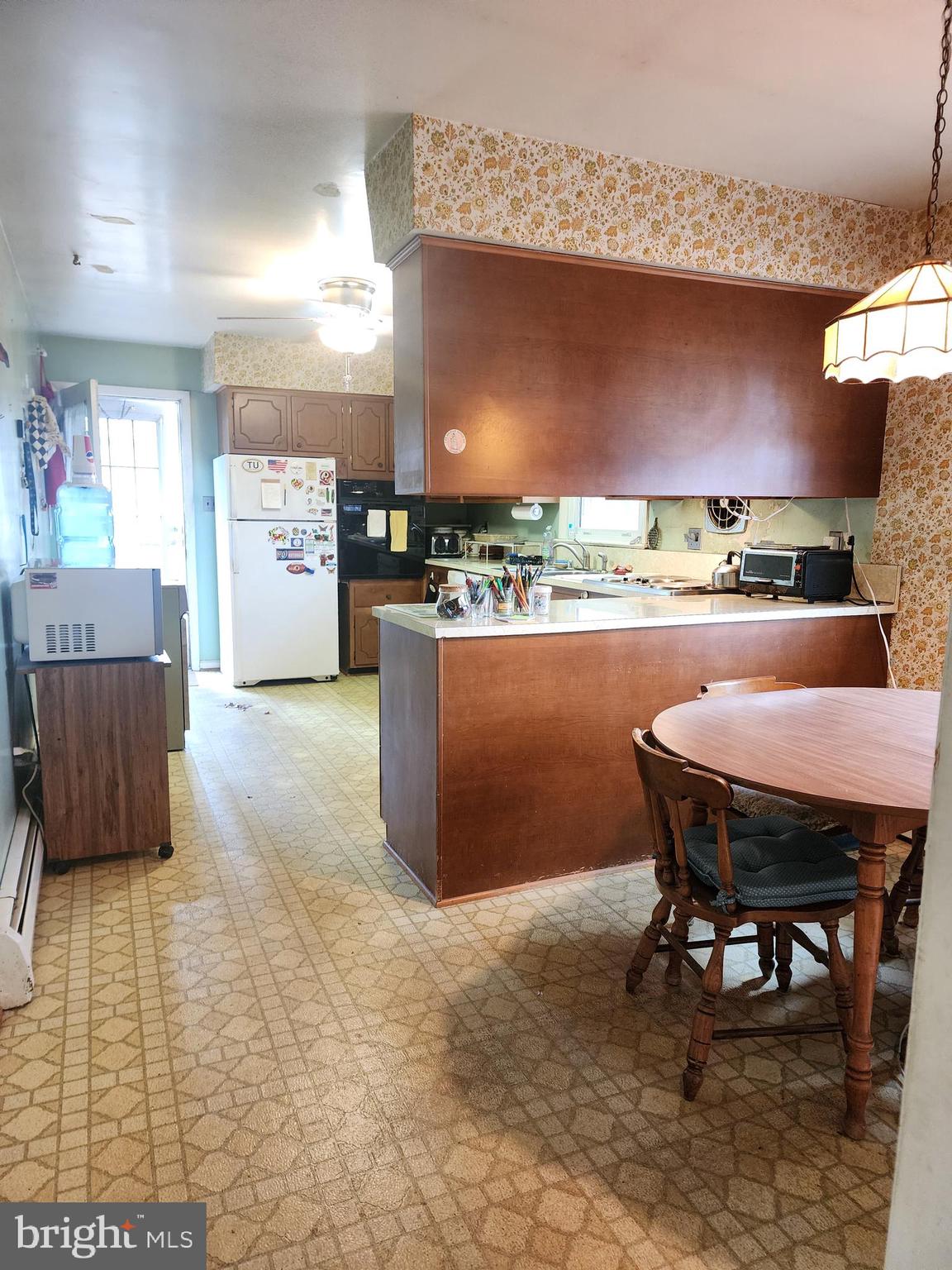 CRYSTAL SPRINGS - Residential