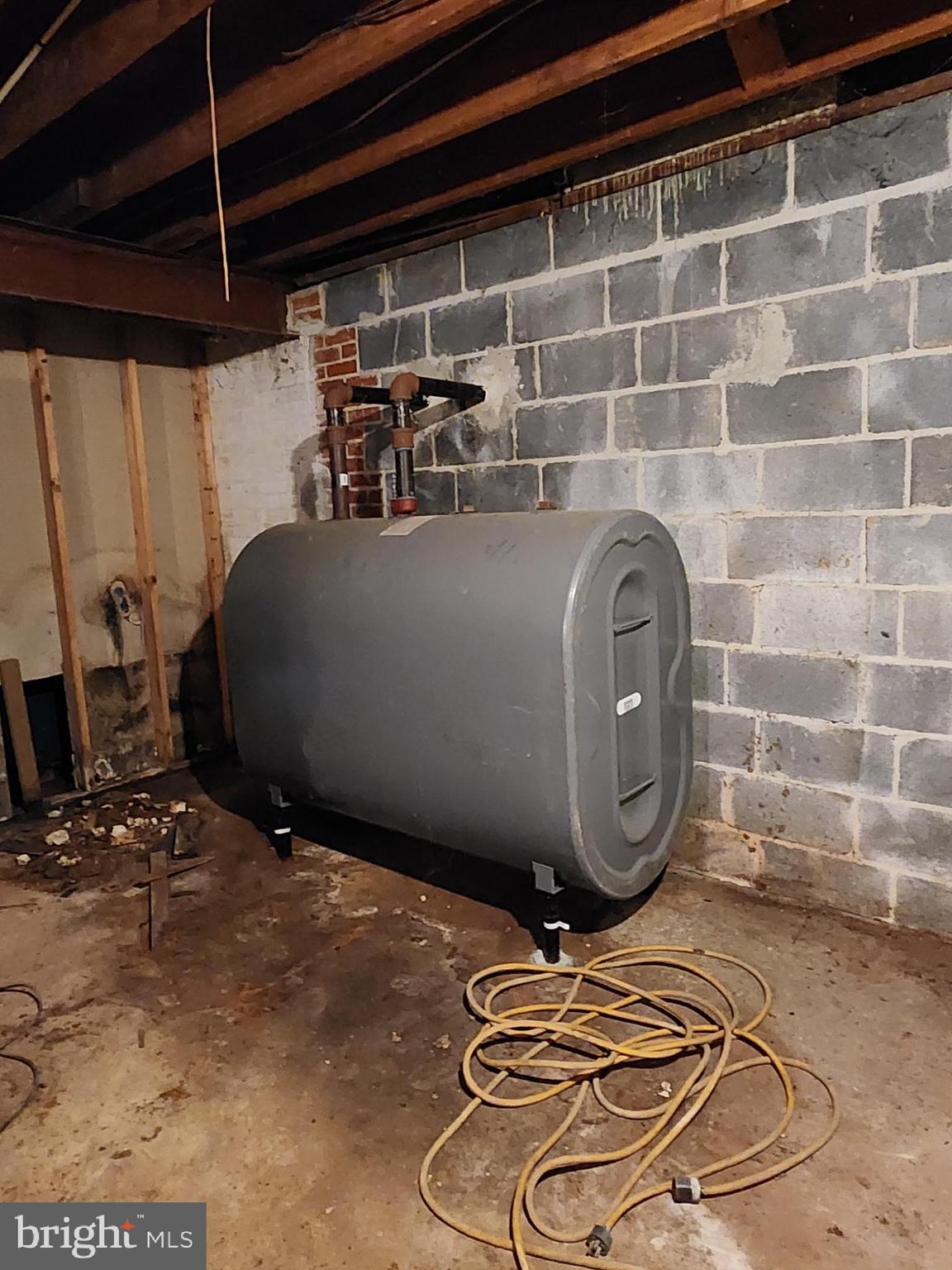 CRYSTAL SPRINGS - Residential